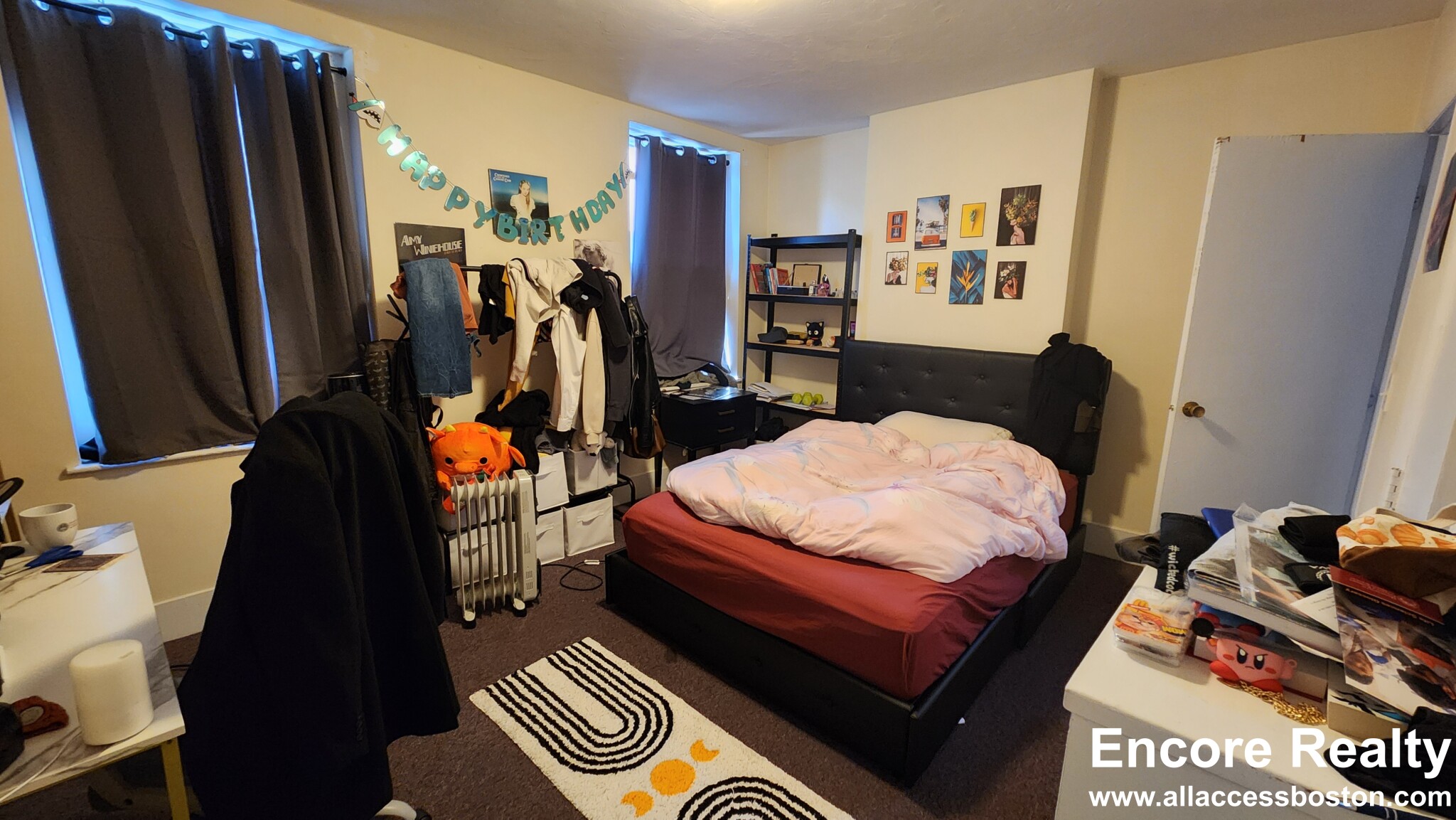 19 Aberdeen St, Fenway