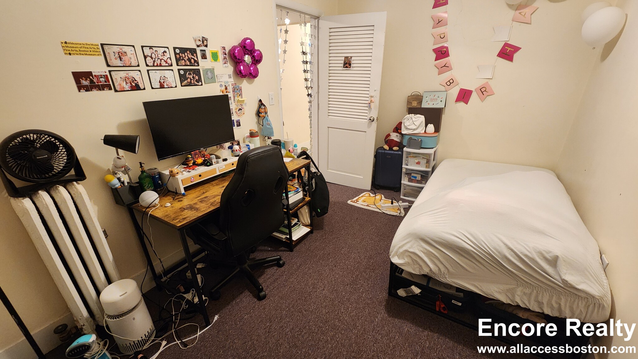 19 Aberdeen St, Fenway