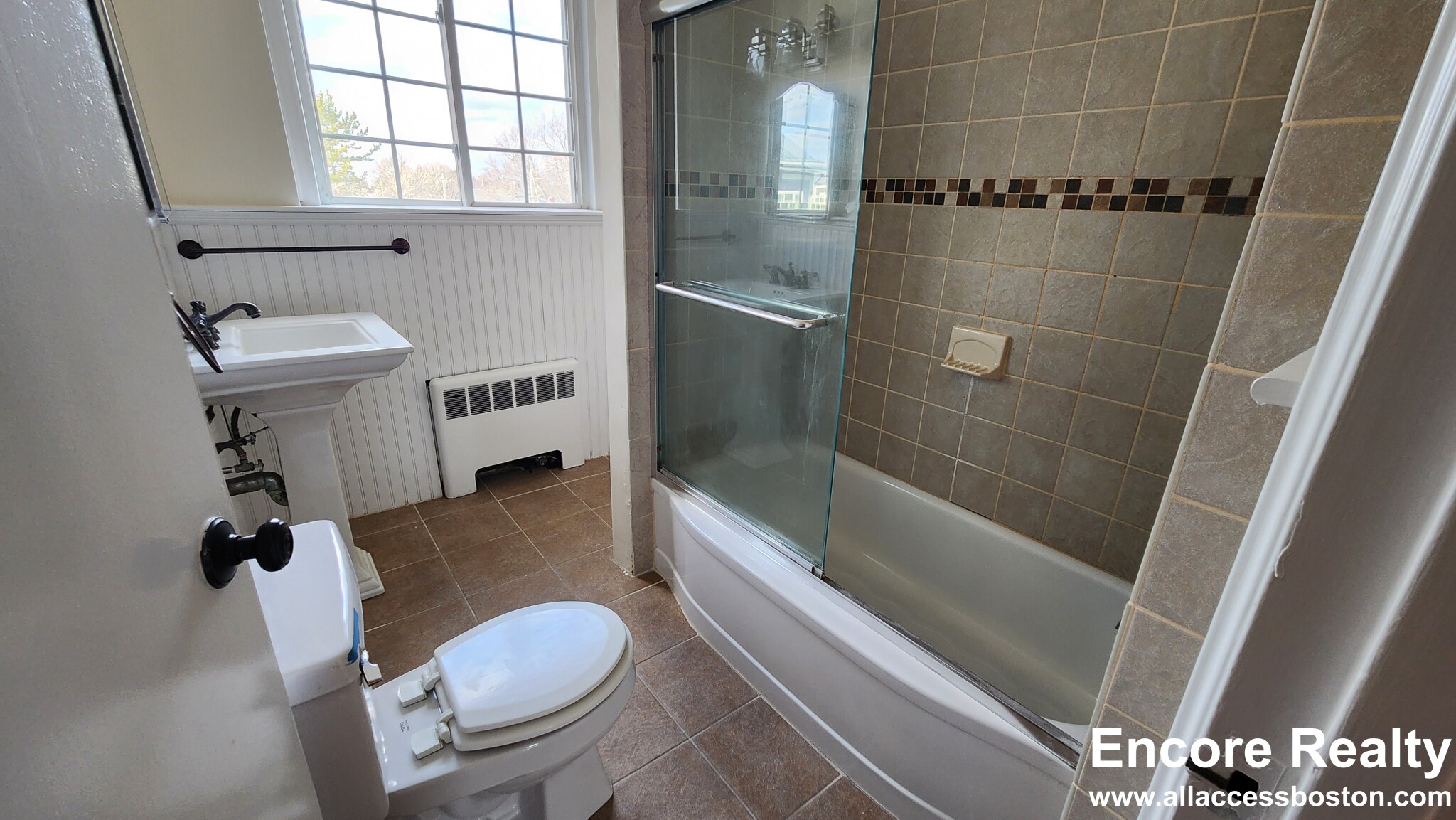 550 Belmont St, Watertown