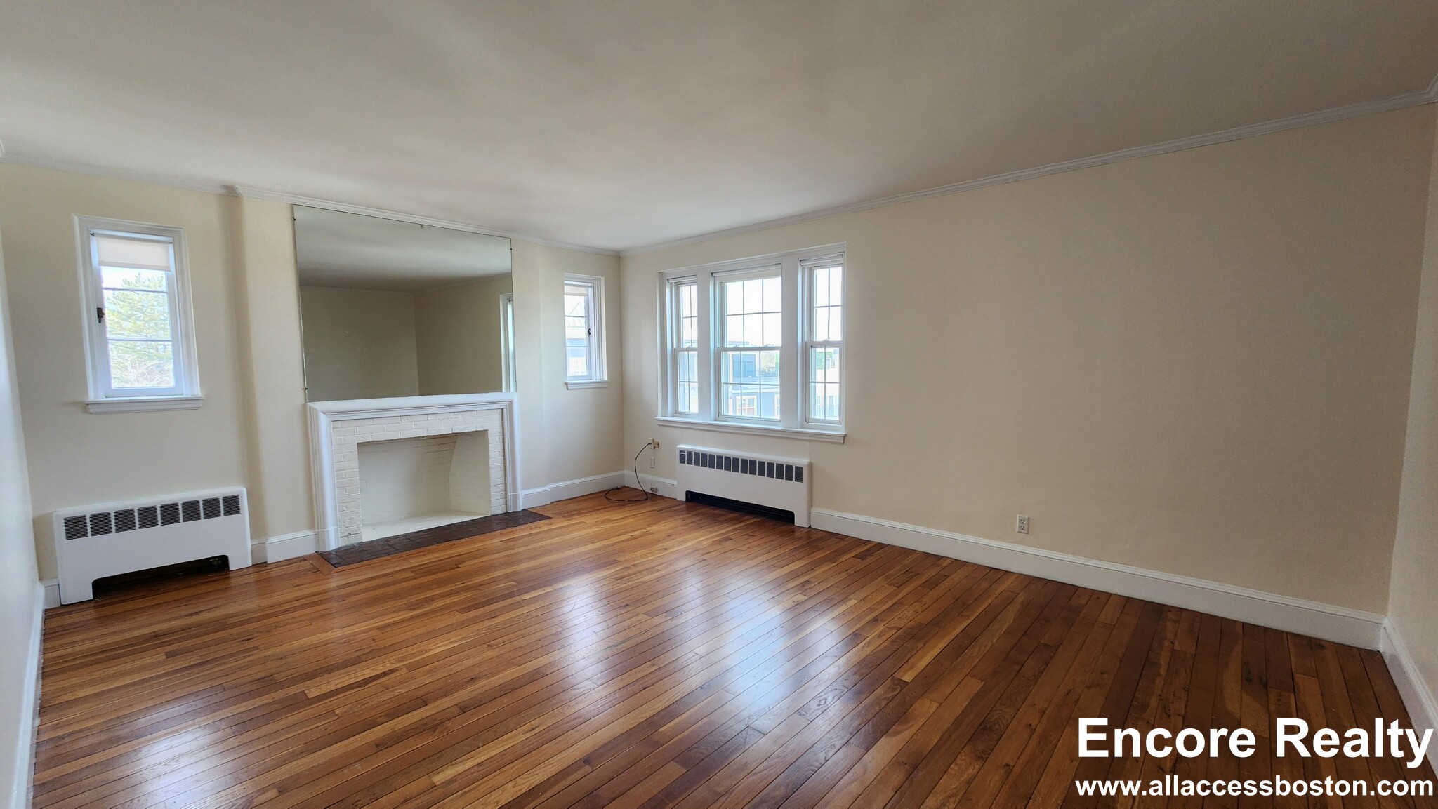 550 Belmont St, Watertown