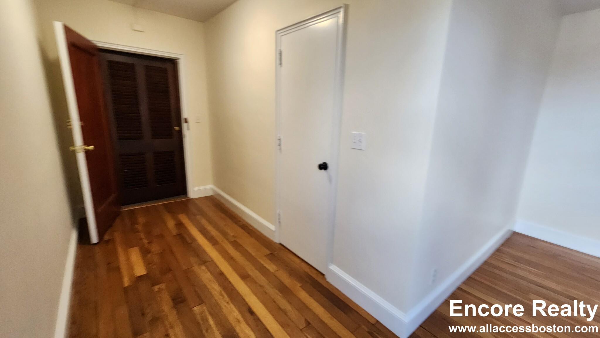 550 Belmont St, Watertown