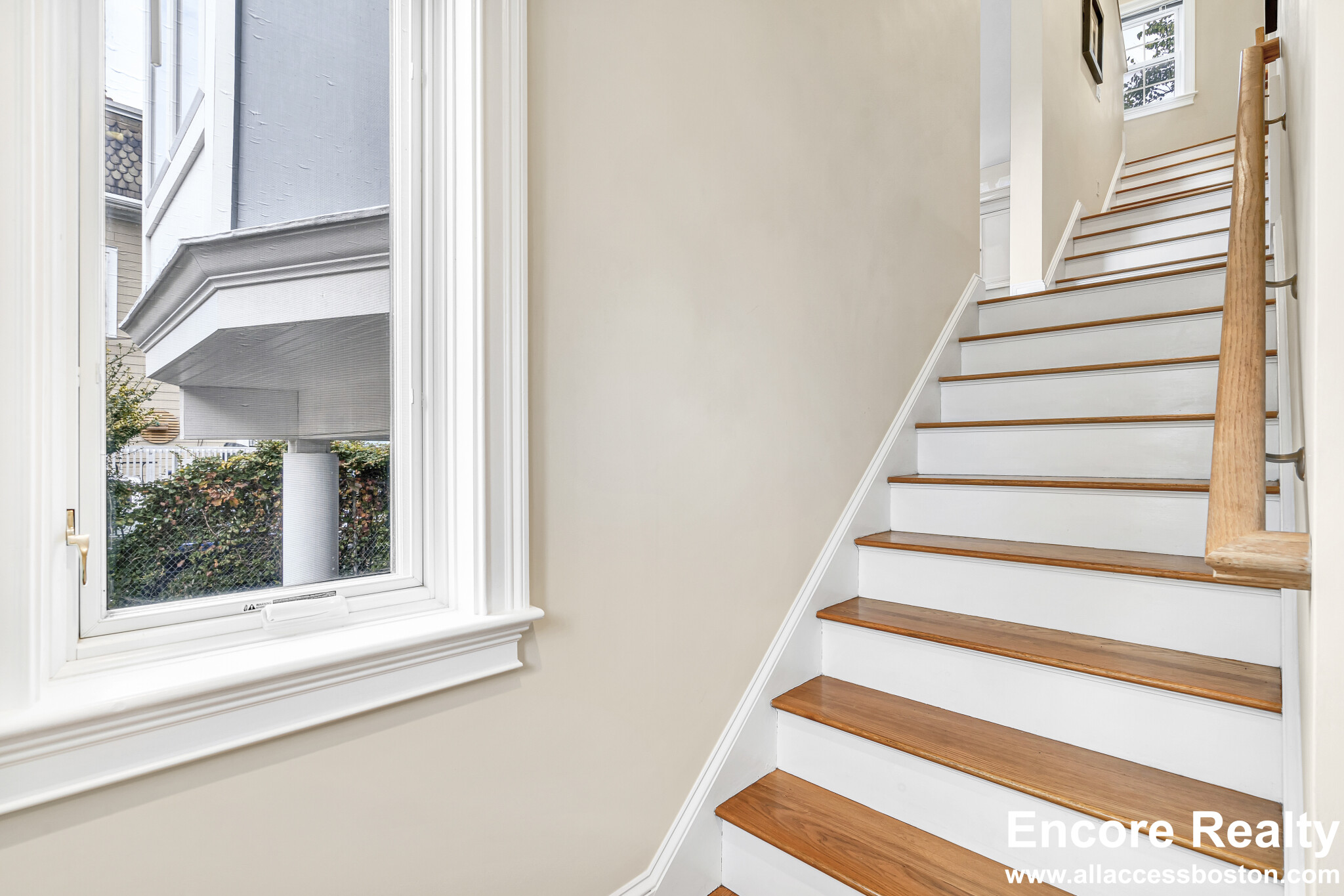 10 Bradbury , Boston - Allston, MA 02134 10 Bradbury , Boston - Allston, MA 02134