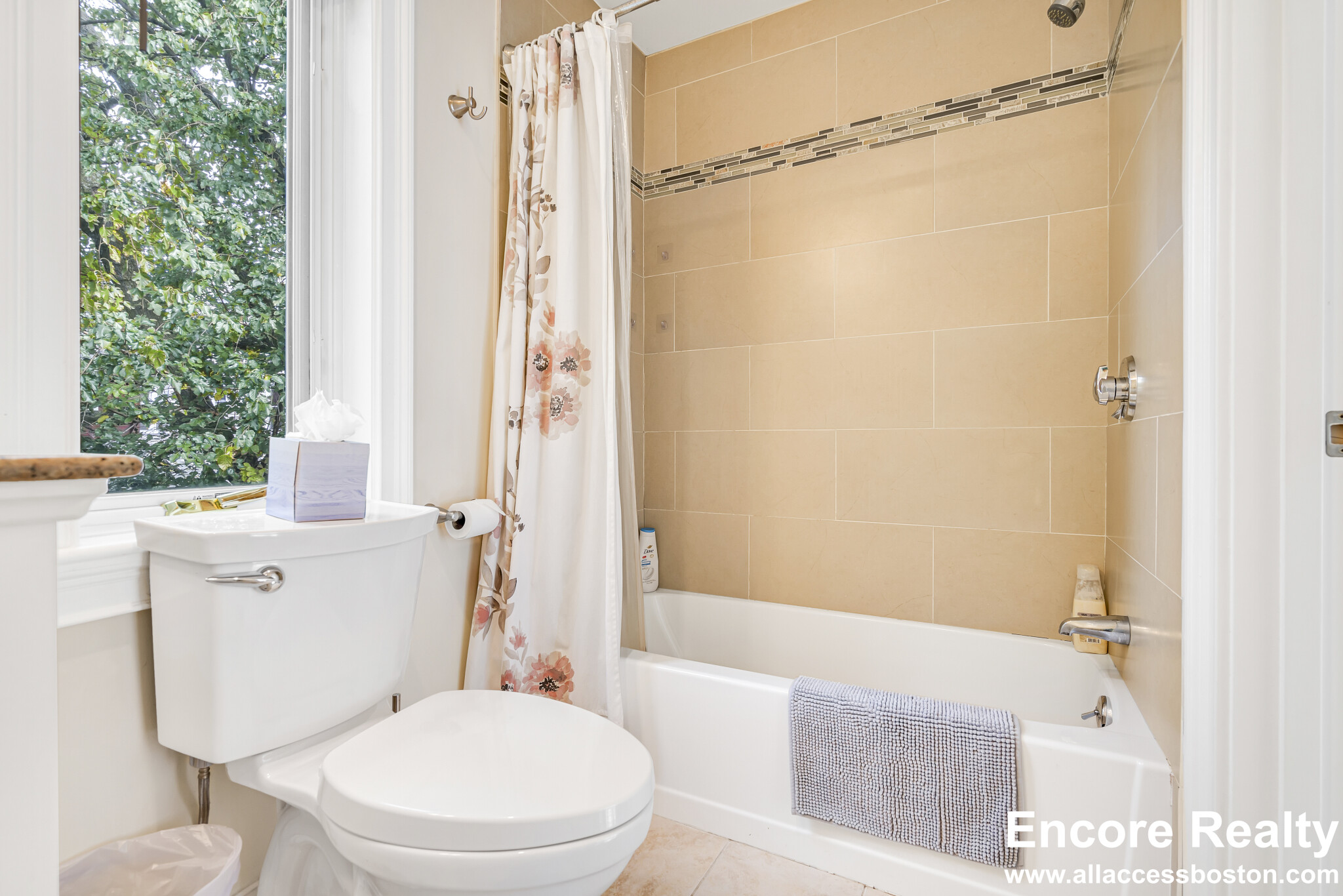 10 Bradbury , Boston - Allston, MA 02134 10 Bradbury , Boston - Allston, MA 02134