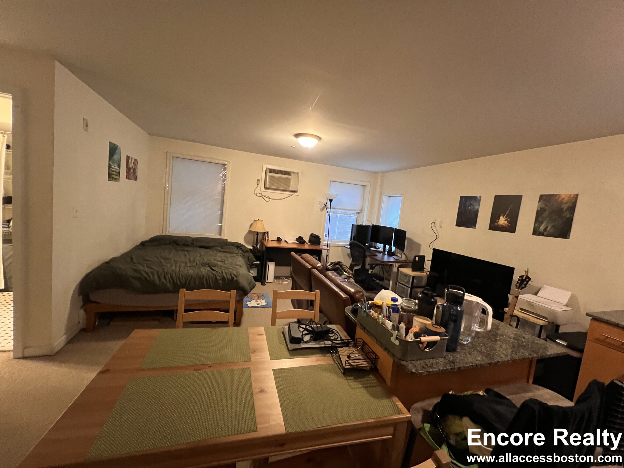 https://ygl-photos.s3.us-west-004.backblazeb2.com/6250W6823abffa8a35.jpg