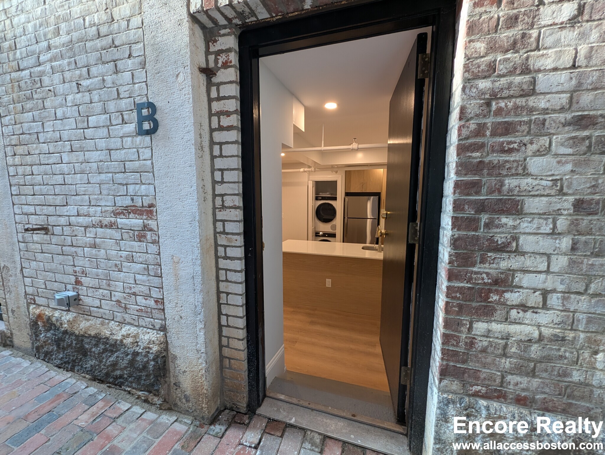 2 Joy St. - 2,800USD / month