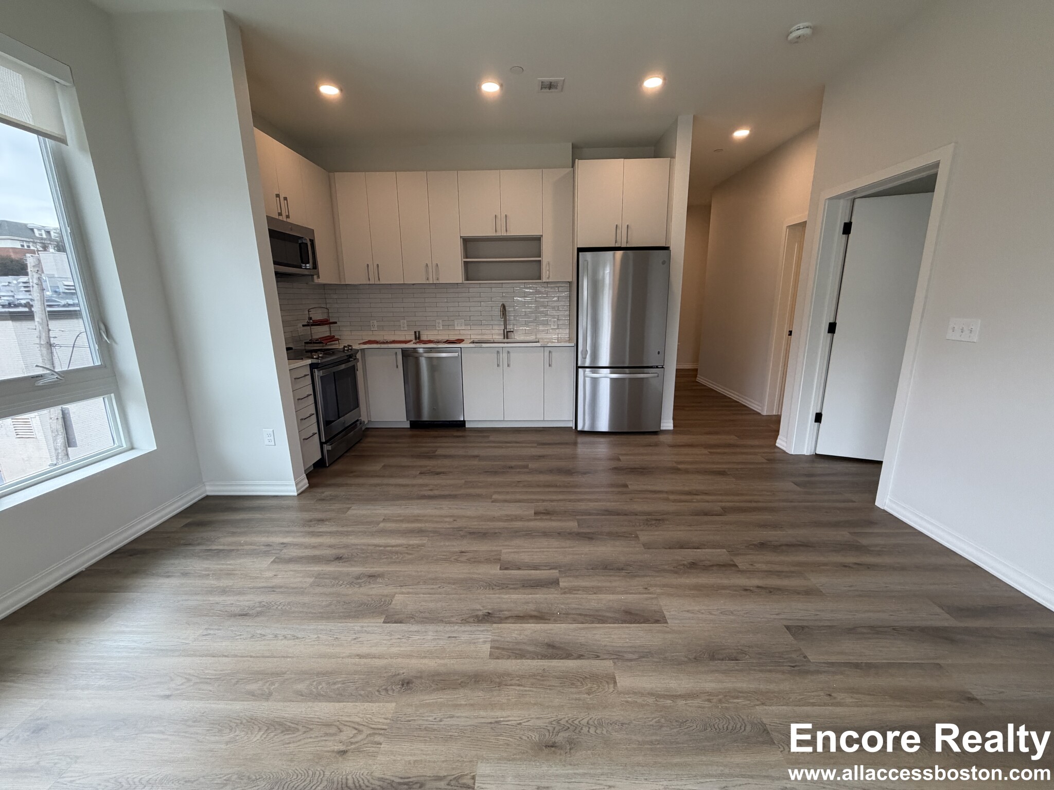 5 Washington St., Brighton, MA - 5,300 USD/ month