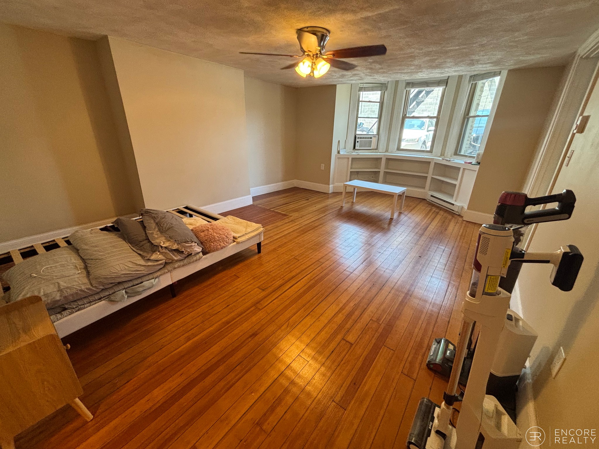 Photos of apartment on Tappan St.,Brookline MA 02445