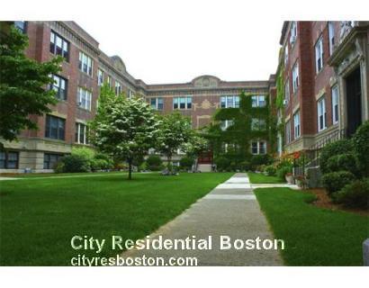 4 Greenway Ct, Coolidge Corner