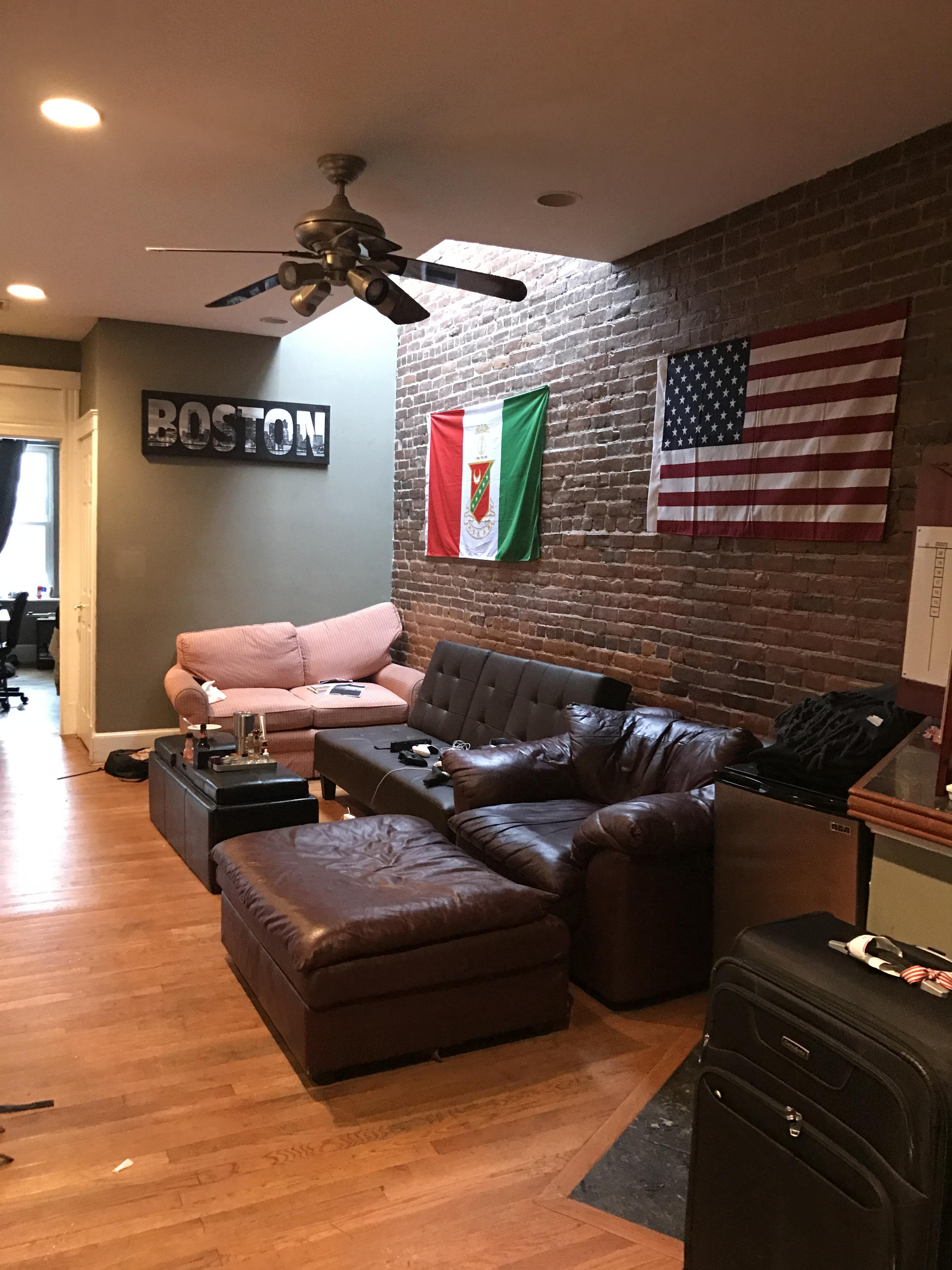 3 bed, 1 bath apartment for rent at 1025 Tremont St Unit 4, South End — photo 6 of 18