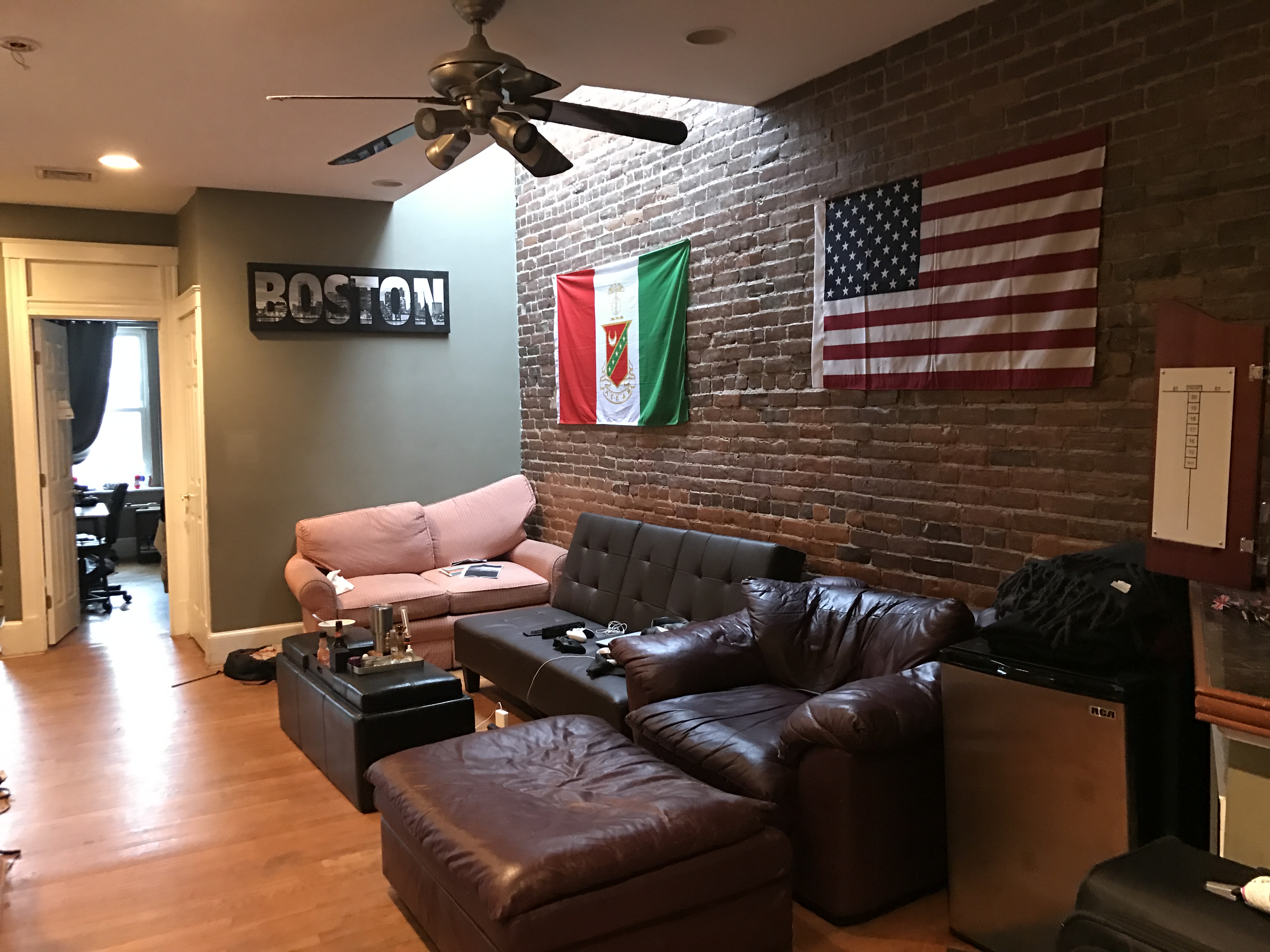 3 bed, 1 bath apartment for rent at 1025 Tremont St Unit 4, South End — photo 1 of 18