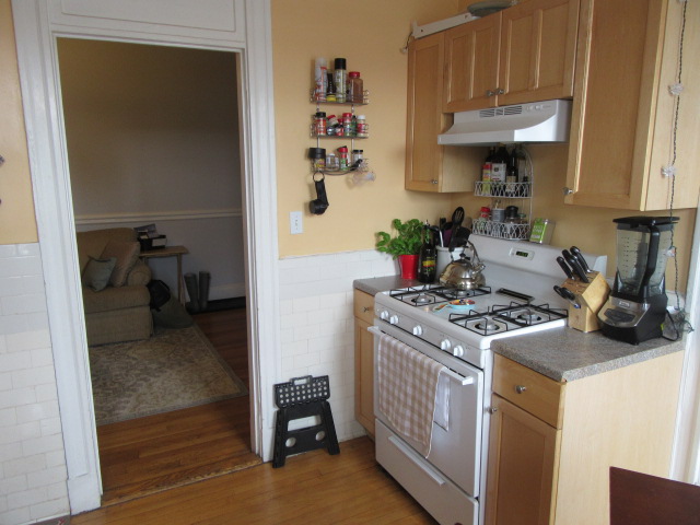 4 bed, 1 bath apartment for rent at 4 Greenway Ct Unit 5, Coolidge Corner — photo 9 of 21