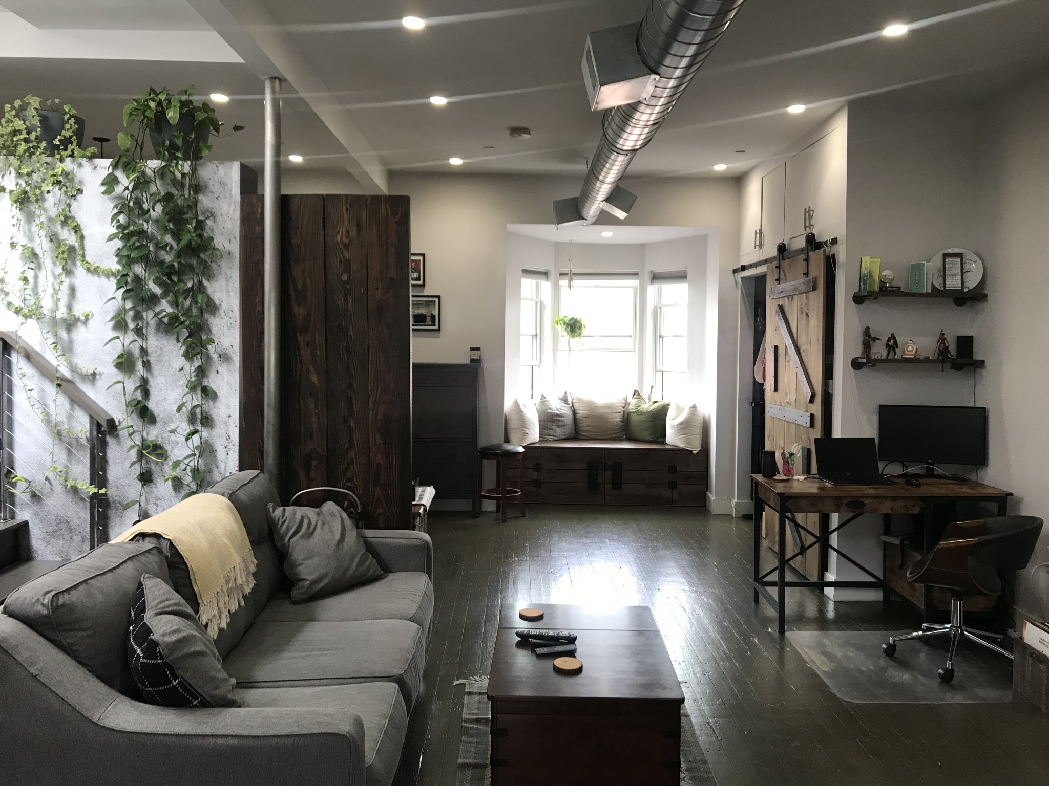 1 bed, 1 bath apartment for rent at 34 Williams St Unit 3, Roxbury
