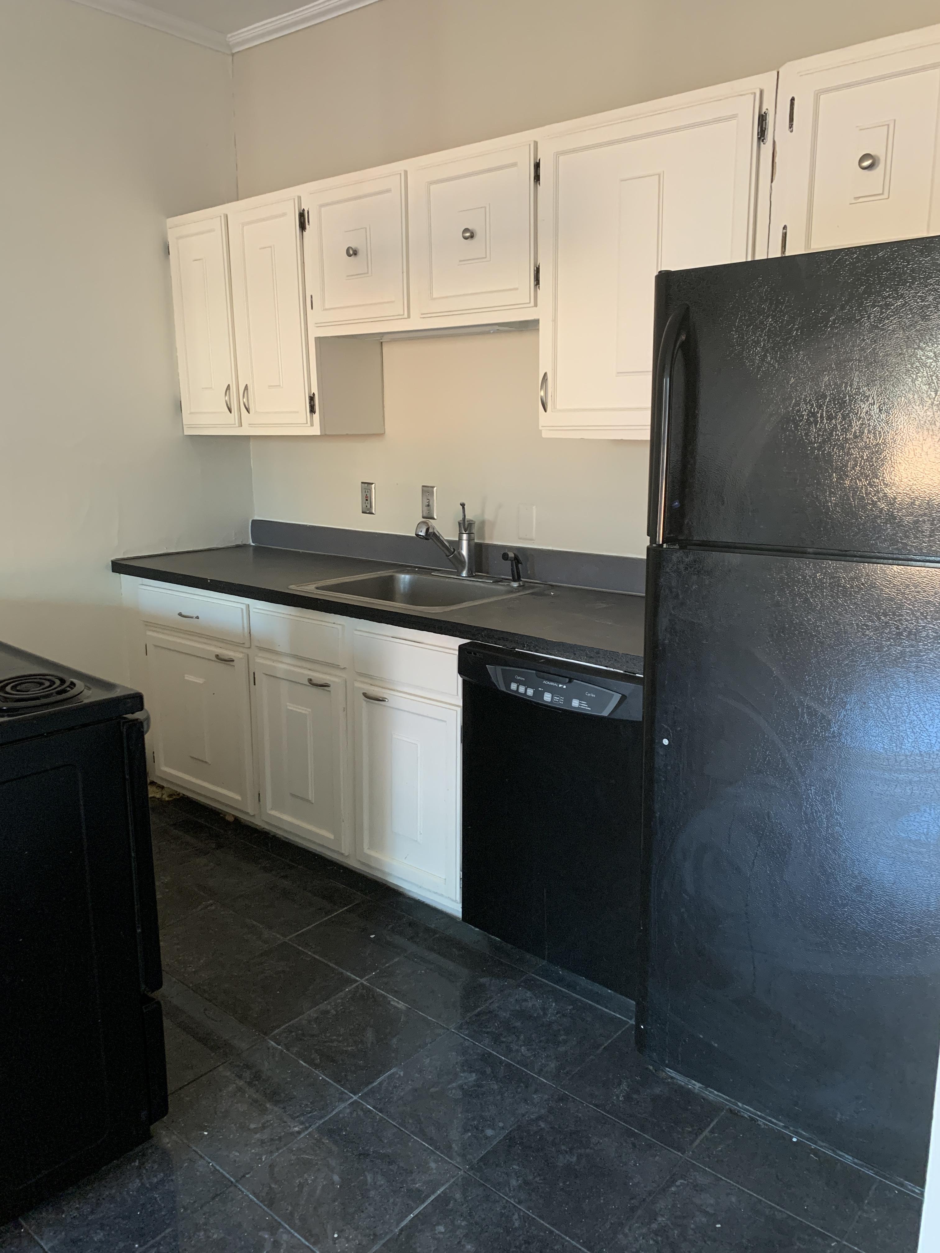 3 bed, 1 bath apartment for rent at 519 Massachusetts Ave Unit 3, South End — photo 5 of 13
