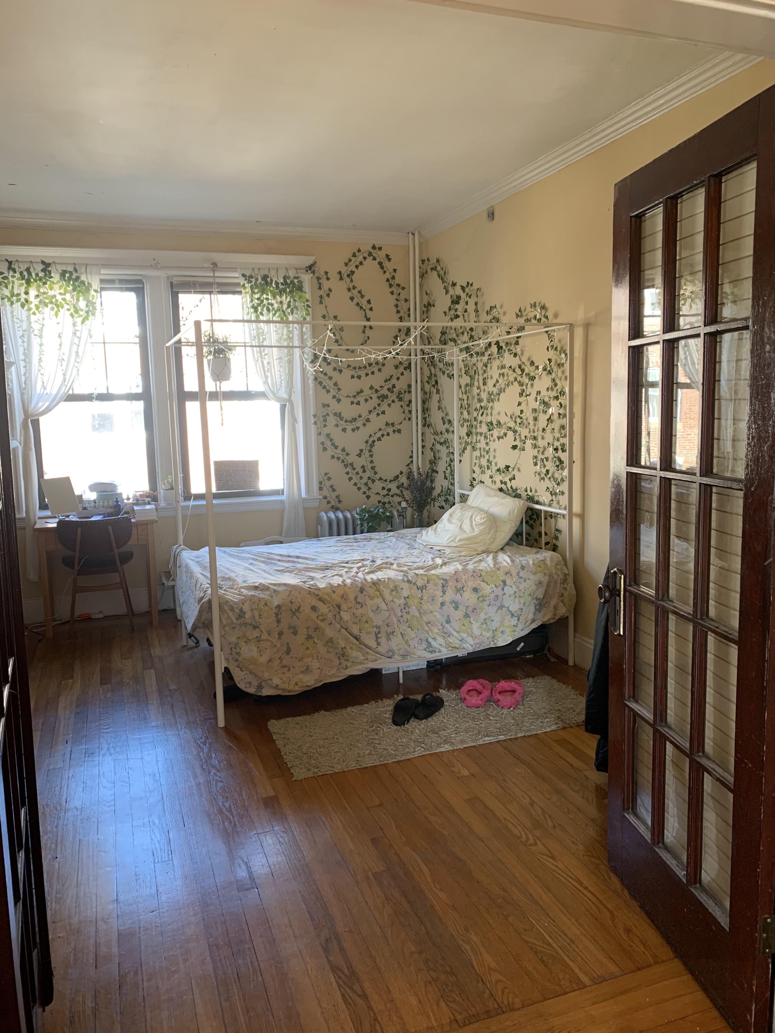 4 bed, 1 bath apartment for rent at 4 Greenway Ct Unit 4, Coolidge Corner — photo 17 of 24