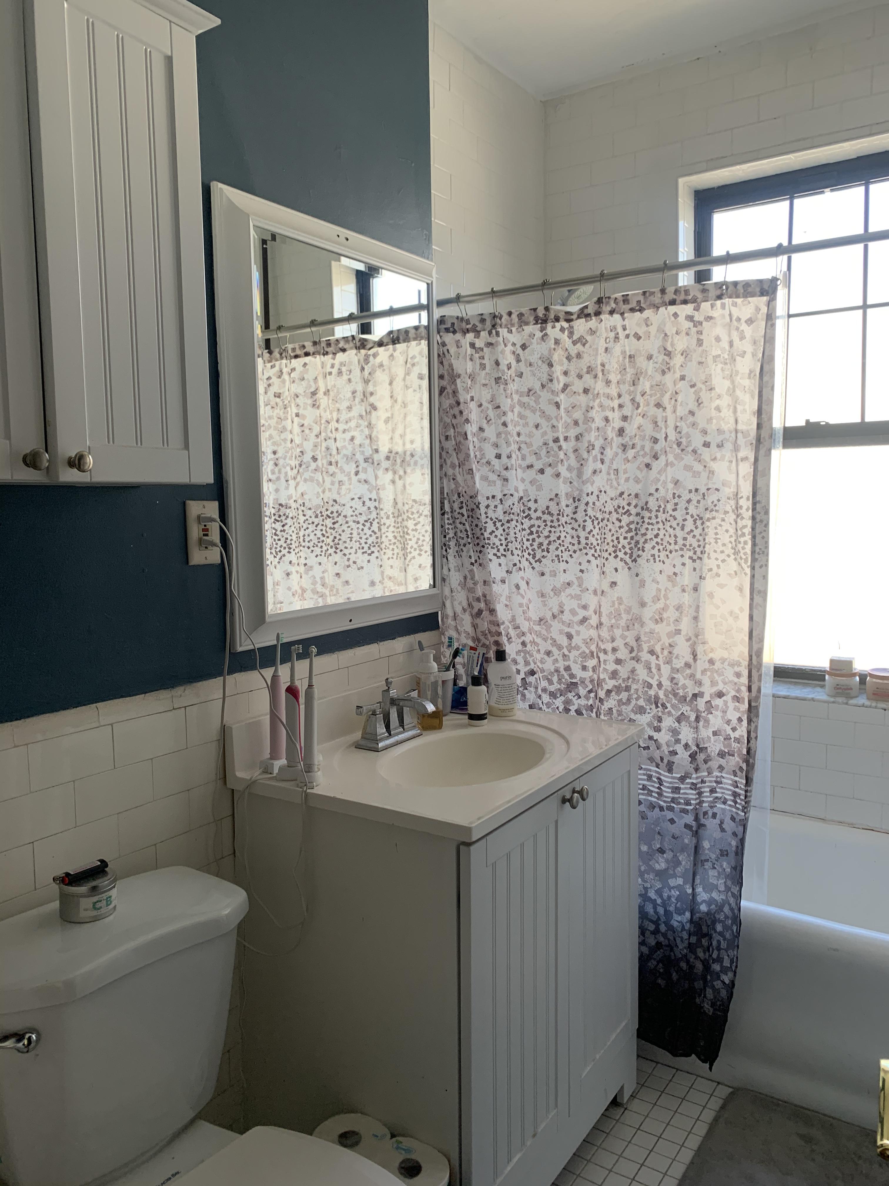 4 bed, 1 bath apartment for rent at 4 Greenway Ct Unit 4, Coolidge Corner — photo 16 of 24