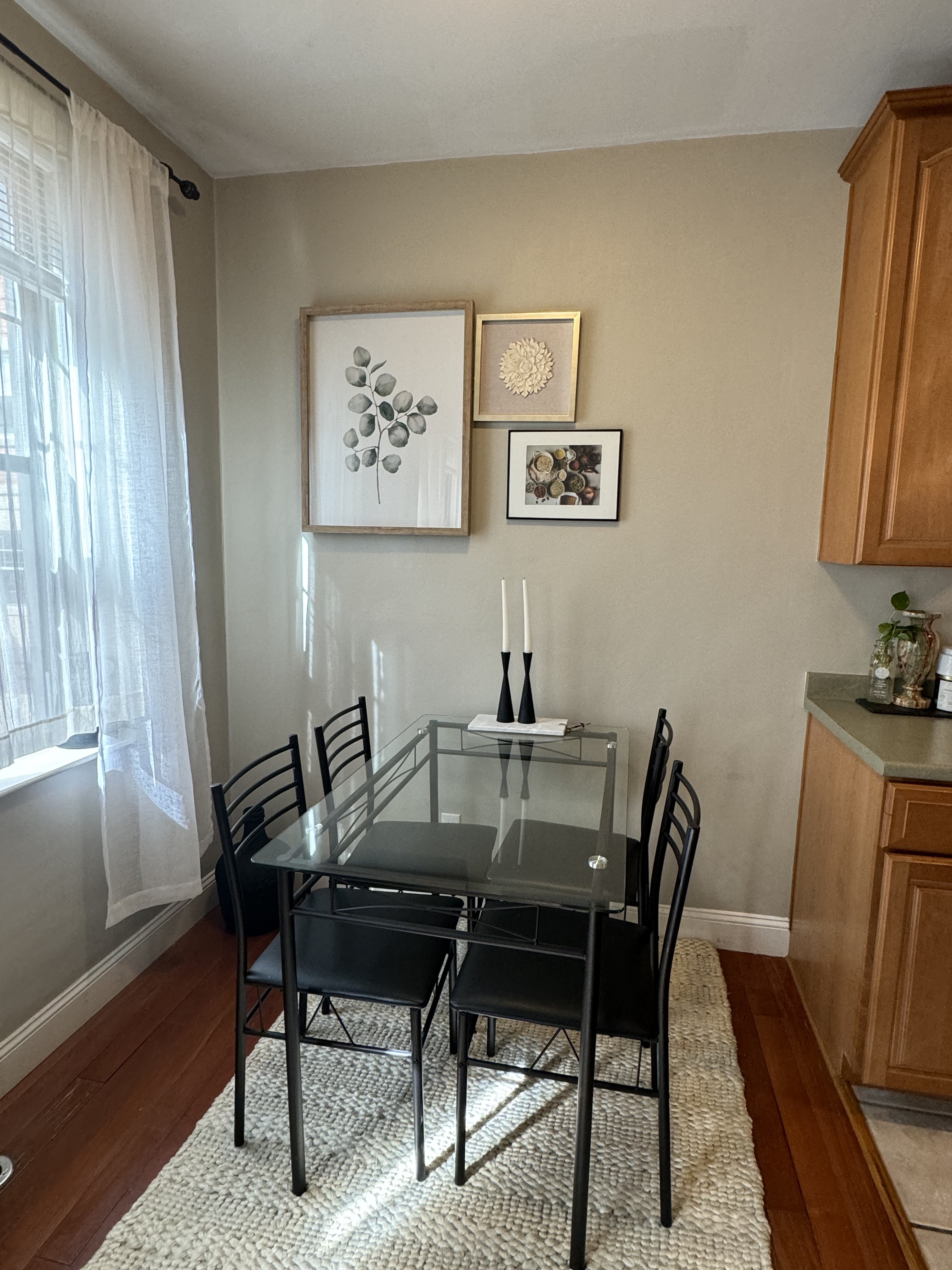 Photos of apartment on Queensberry St.,Boston MA 02215