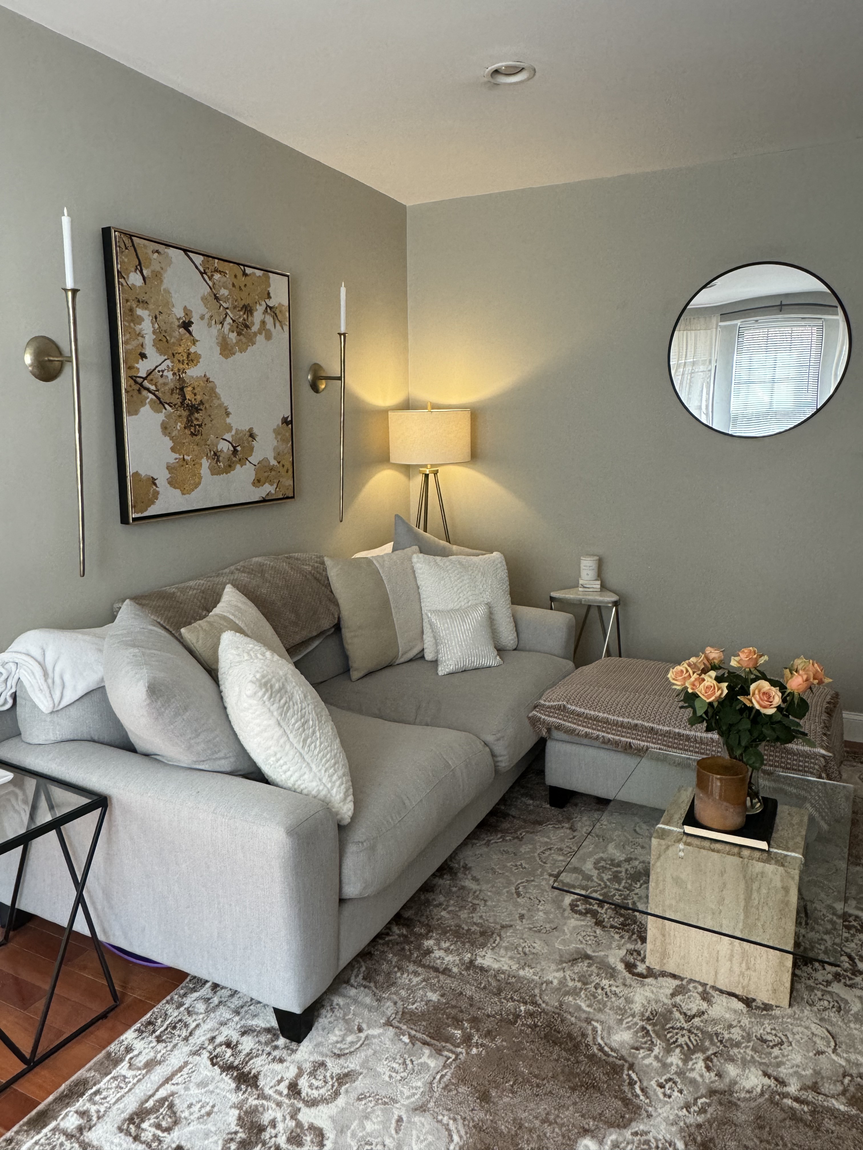 Photos of apartment on Queensberry St.,Boston MA 02215