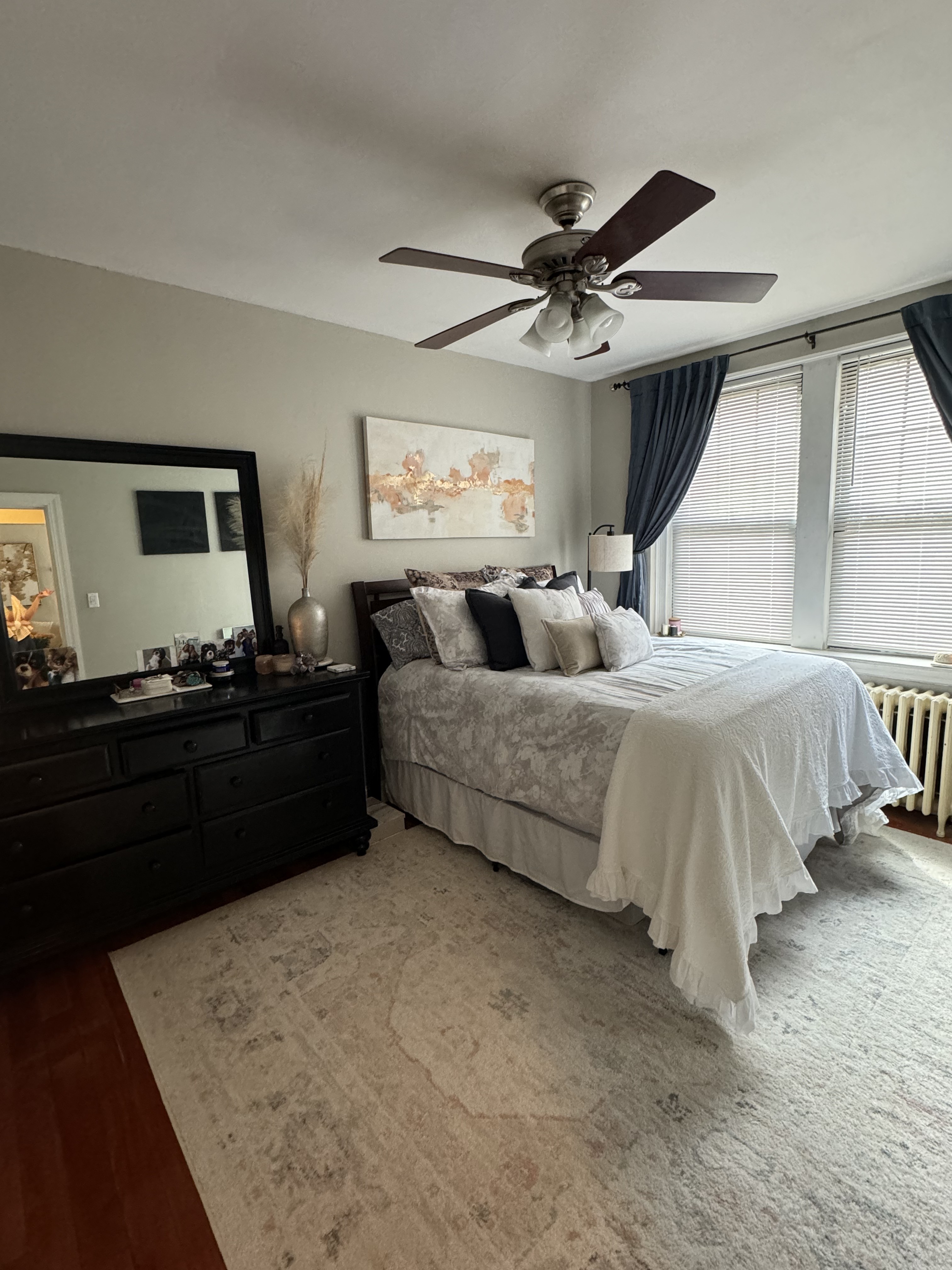Photos of apartment on Queensberry St.,Boston MA 02215