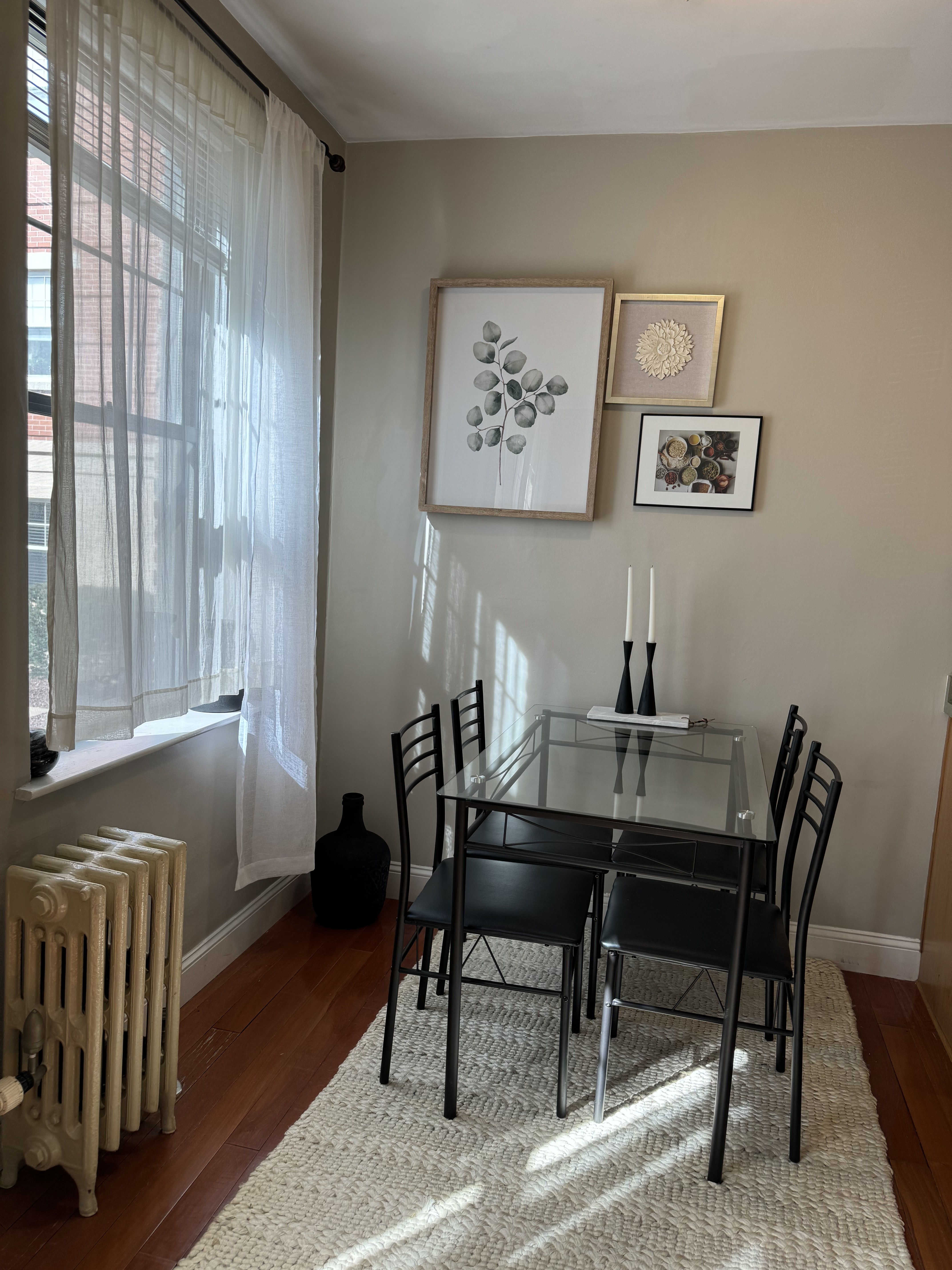 Photos of apartment on Queensberry St.,Boston MA 02215