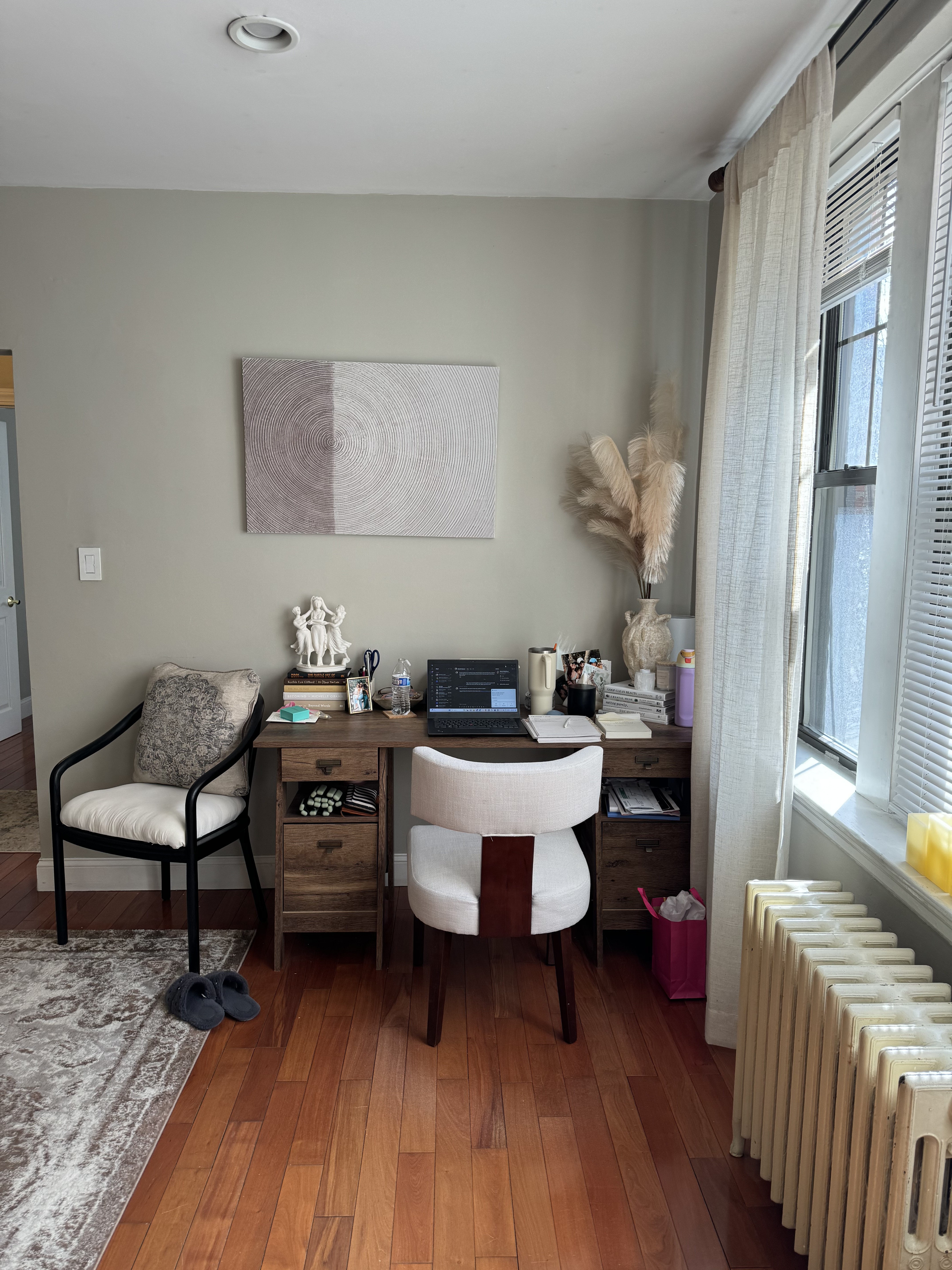 Photos of apartment on Queensberry St.,Boston MA 02215