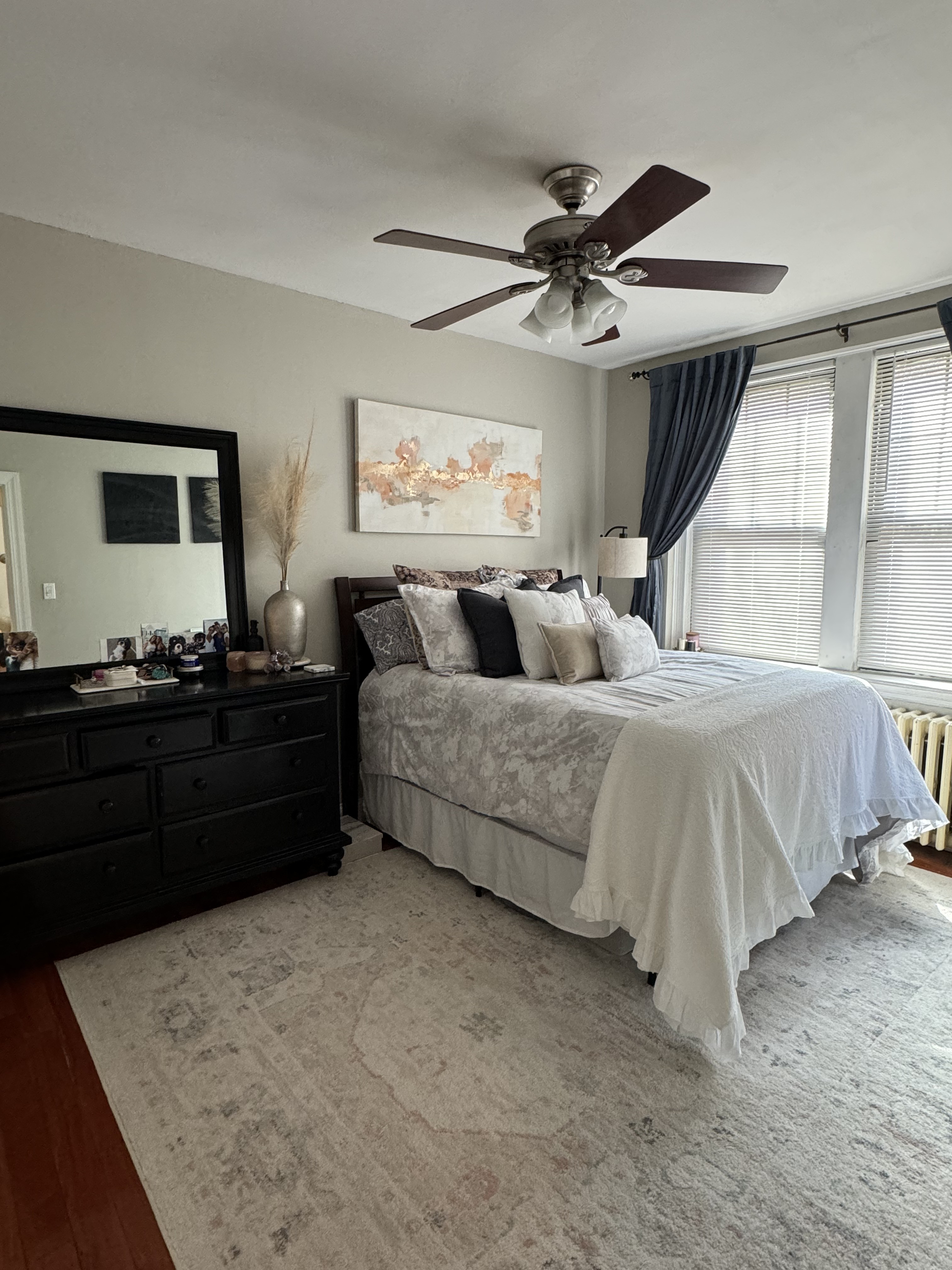 Photos of apartment on Queensberry St.,Boston MA 02215