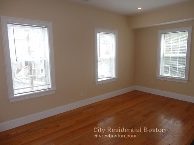 59 Preble St, South Boston