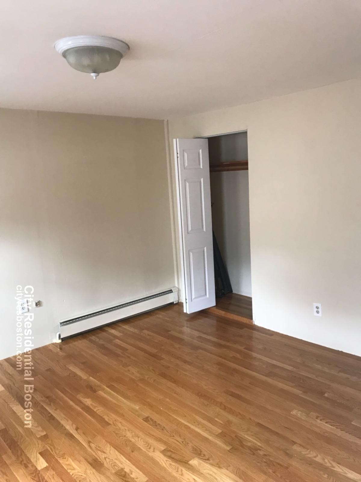 2 bed, 1 bath apartment for rent at 226 West Ninth St Unit 2, South Boston — photo 18 of 18