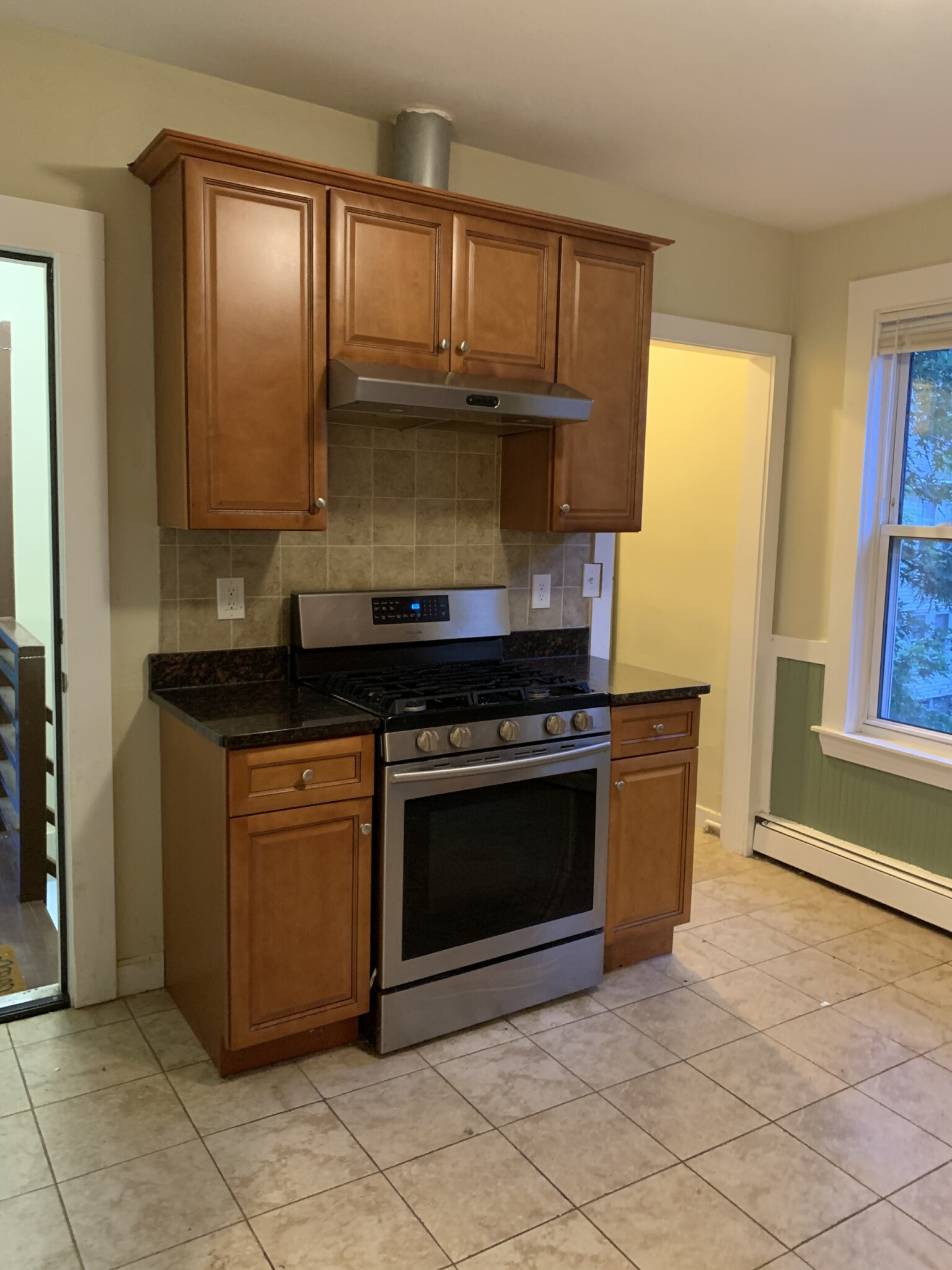 2 bed, 1 bath apartment for rent at 15 Hewlett Unit 3, Roslindale — photo 7 of 8
