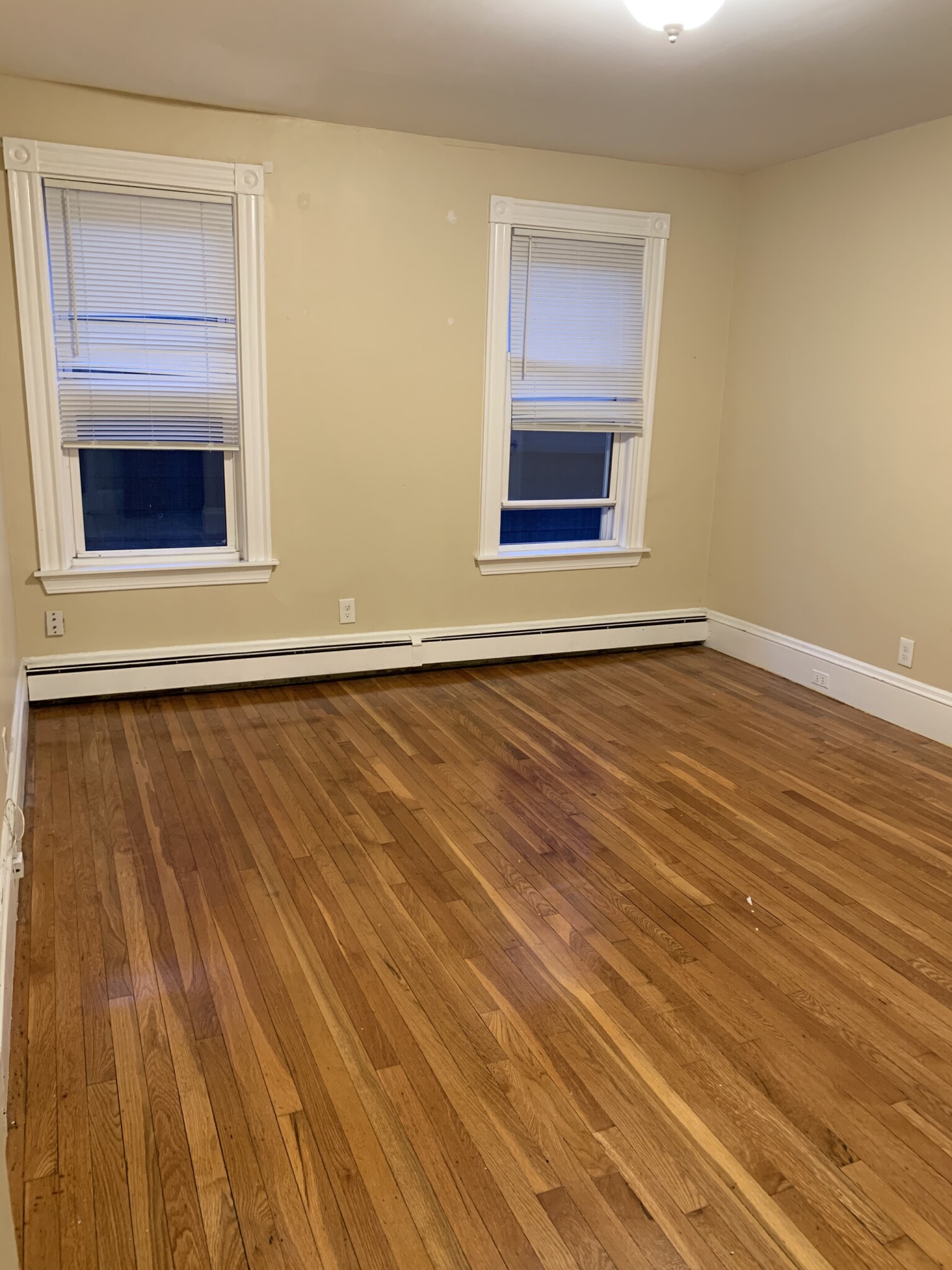2 bed, 1 bath apartment for rent at 15 Hewlett Unit 3, Roslindale — photo 4 of 8