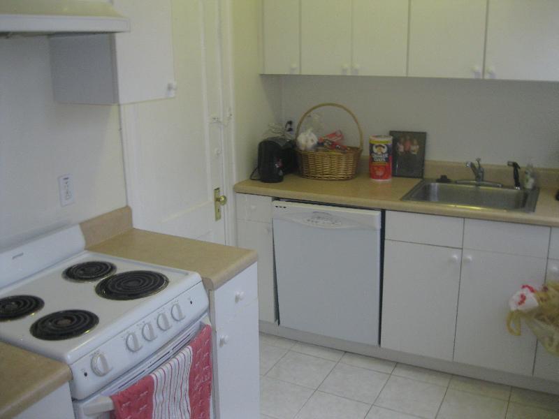 1 bed, 1 bath apartment for rent at 1637 Commonwealth Ave Unit 15, Brighton — photo 2 of 14