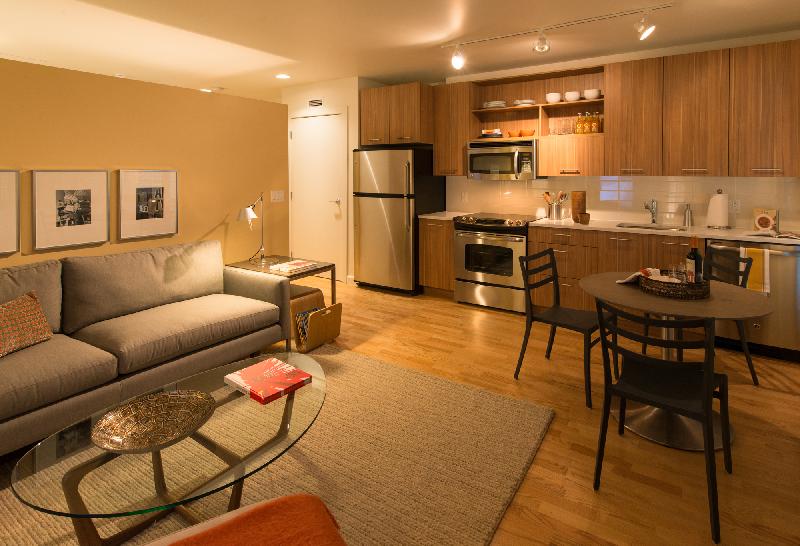 2 bed, 2 bath apartment for rent at 665 Washington St, Midtown — photo 8 of 19