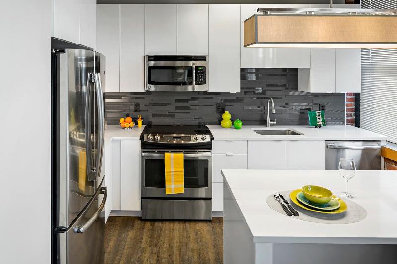 Studio bed, 1 bath apartment for rent at 300 Harrison Ave, South End