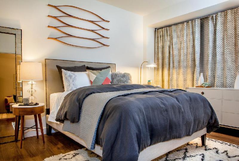 2 bed, 1 bath apartment for rent at 1325 Boylston St Unit 2BR, Fenway — photo 3 of 12