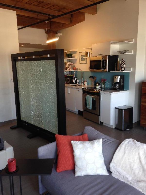 Studio bed, 1 bath apartment for rent at 381 Congress St Unit Aaa, Seaport District — photo 7 of 25