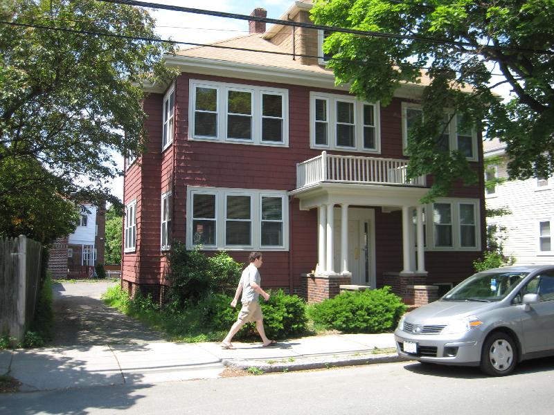 3 bed, 1 bath apartment for rent at 34 Claymoss Rd Unit 1, Brighton — photo 12 of 12