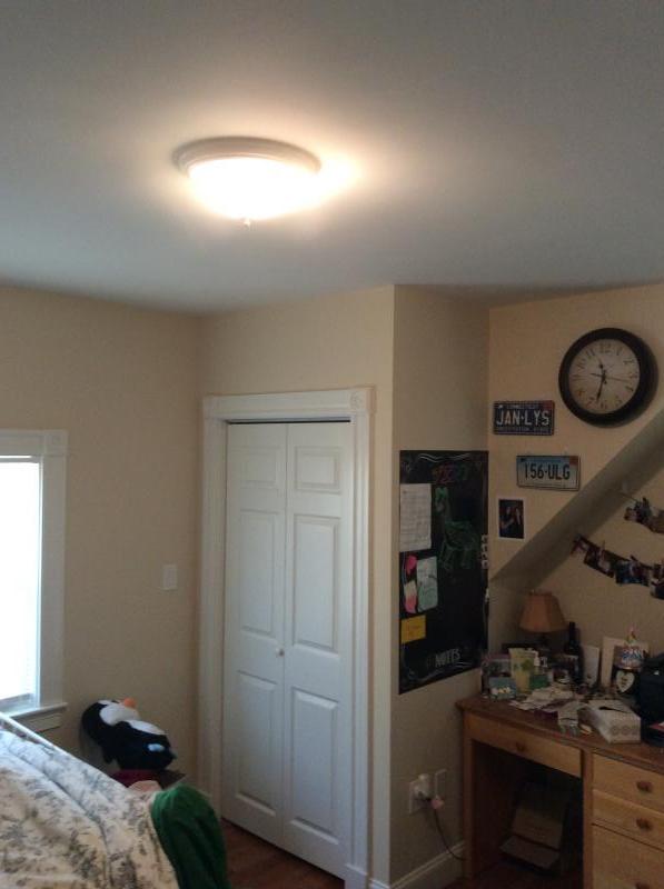5 bed, 2 bath apartment for rent at 45 Montcalm Ave Unit 2, Brighton — photo 4 of 15