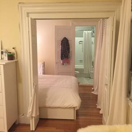 Studio bed, 1 bath apartment for rent at 1470 Beacon St Unit 61, Coolidge Corner — photo 2 of 8