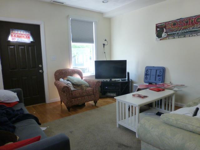 4 bed, 2.5 bath apartment for rent at 18 Wadsworth St, Allston — photo 2 of 13