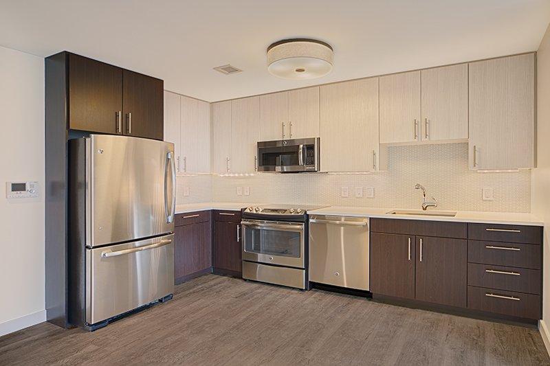 Studio bed, 1 bath apartment for rent at 1 Canal St Unit 603, West End — photo 3 of 11