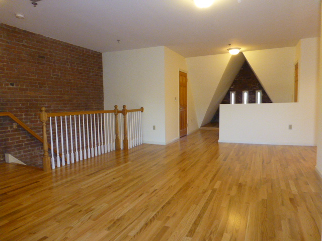 1404 Beacon St, Coolidge Corner