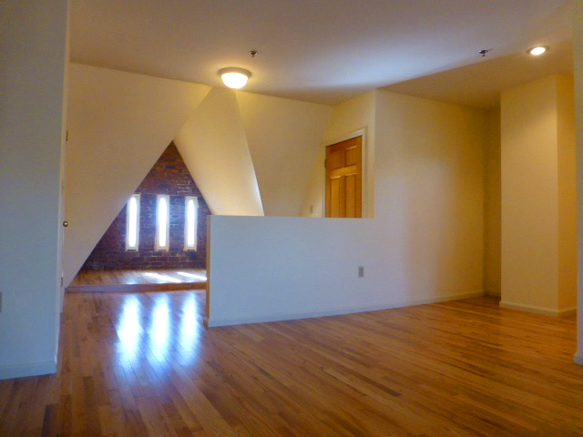 1404 Beacon St, Coolidge Corner