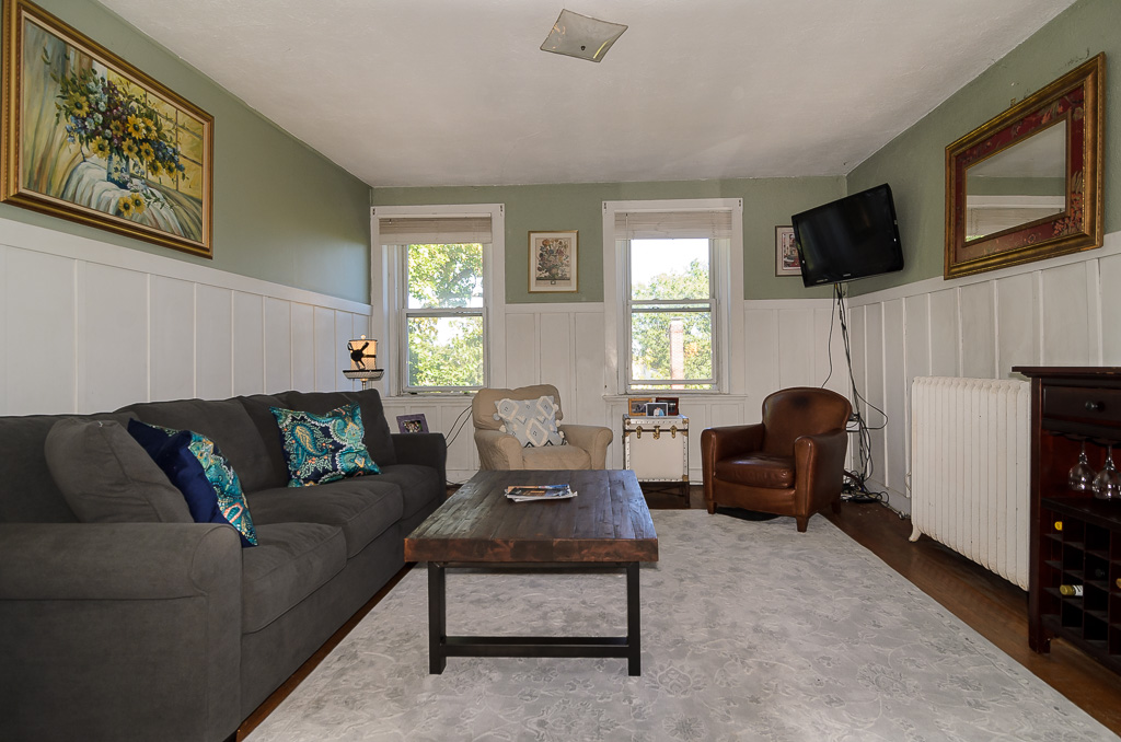 2 bed, 1 bath apartment for rent at 95 Coolidge St Unit 4, Coolidge Corner — photo 2 of 20