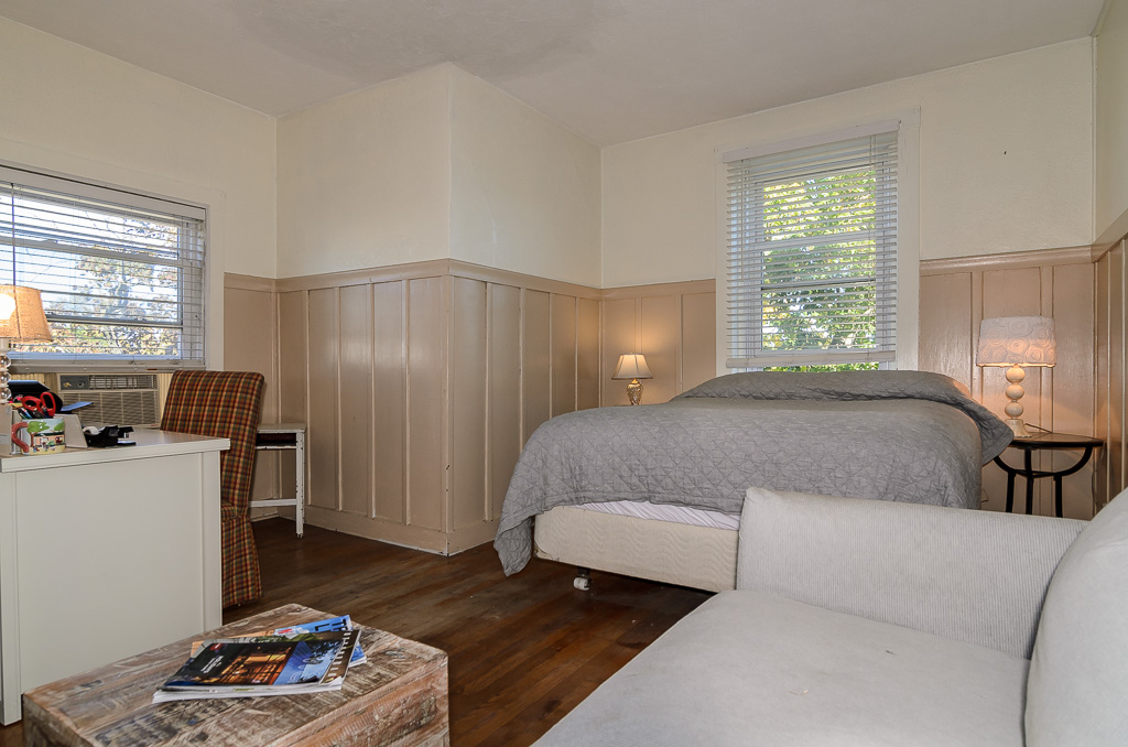 2 bed, 1 bath apartment for rent at 95 Coolidge St Unit 4, Coolidge Corner — photo 5 of 20