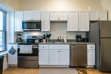 1463 Beacon St, Washington Square