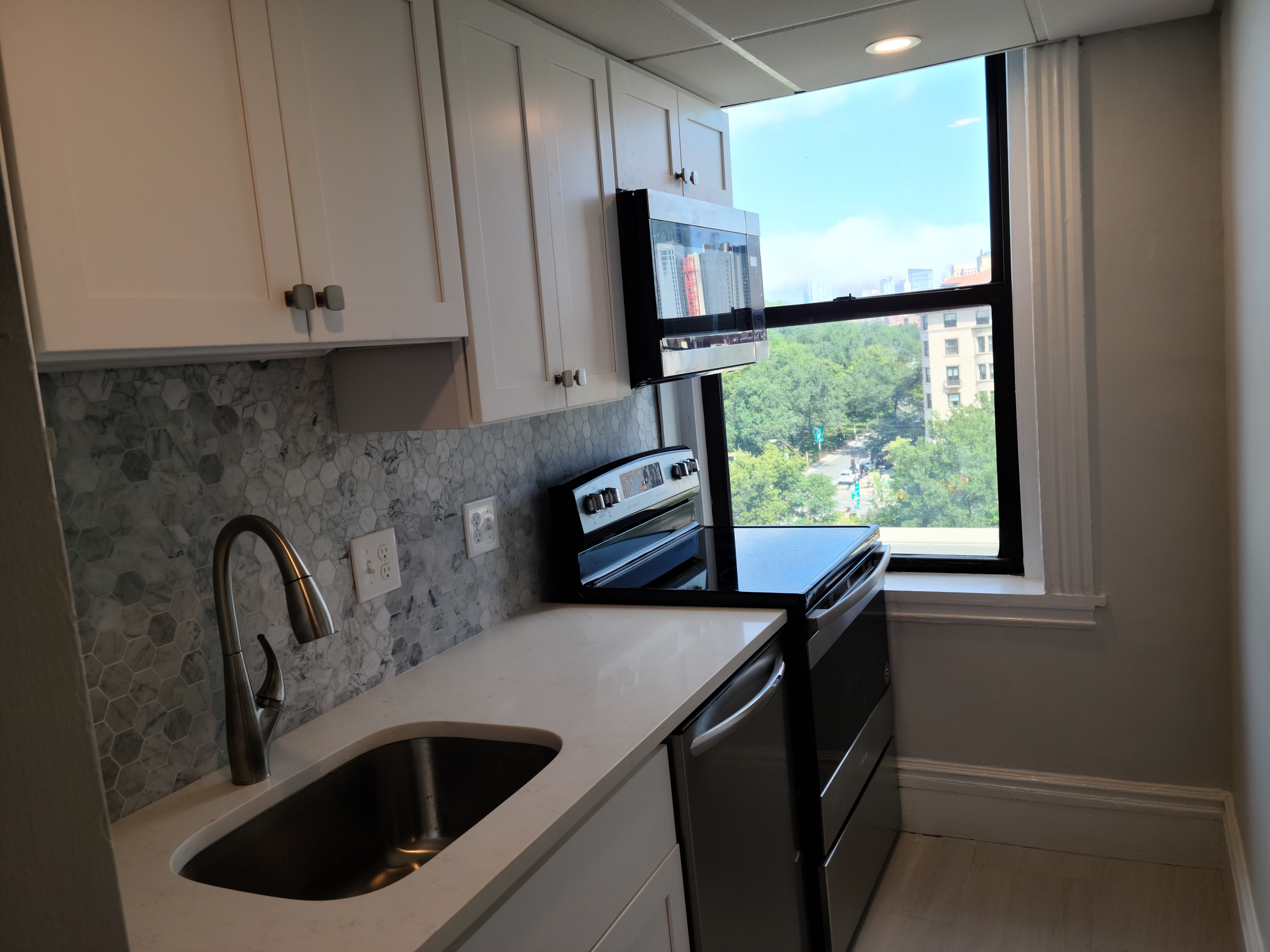 464 Commonwealth Ave, Fenway