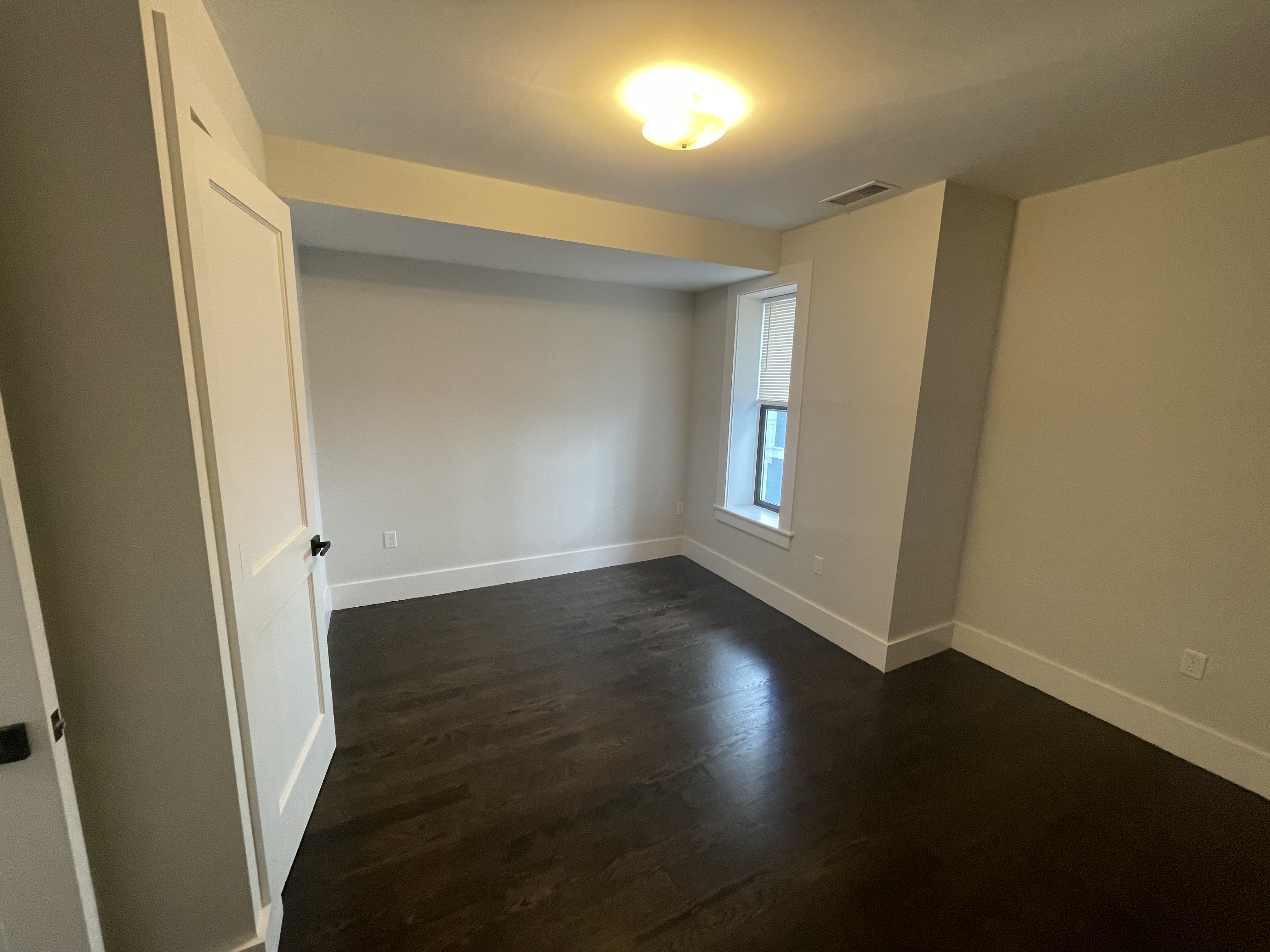 52 Taylor St, Dorchester