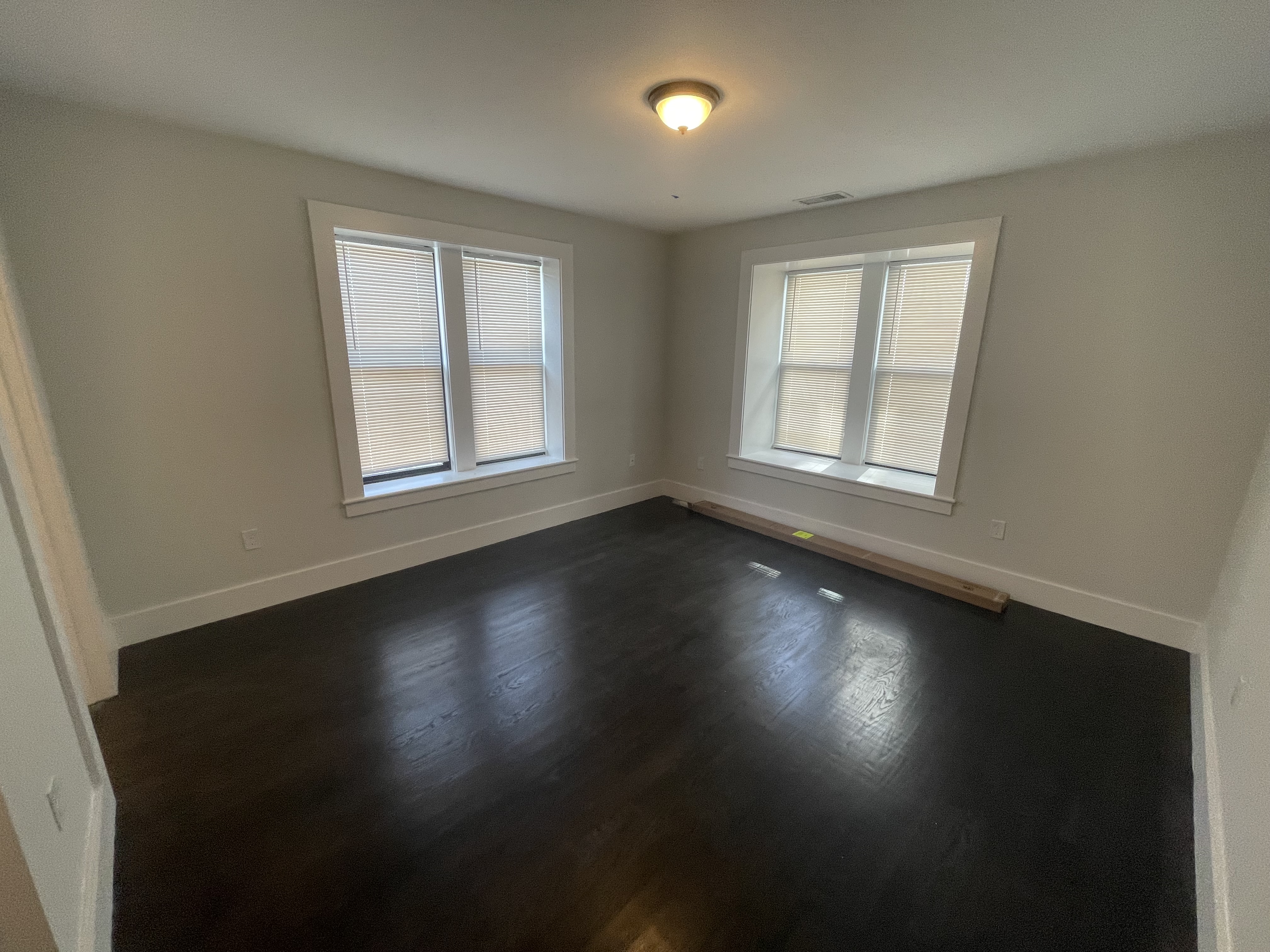 4 bed, 4+ bath apartment for rent at 52 Walnut St Unit 1, Dorchester — photo 12 of 28