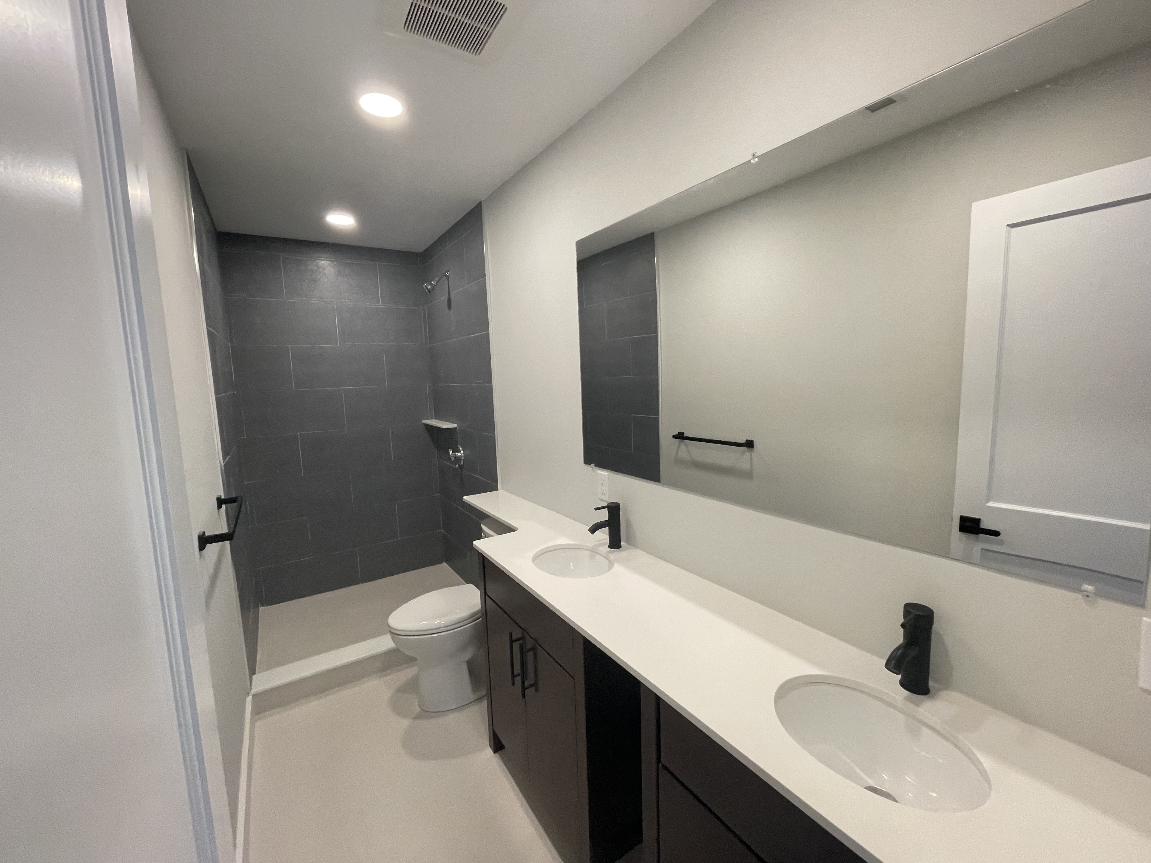 4 bed, 4+ bath apartment for rent at 52 Walnut St Unit 1, Dorchester — photo 14 of 28