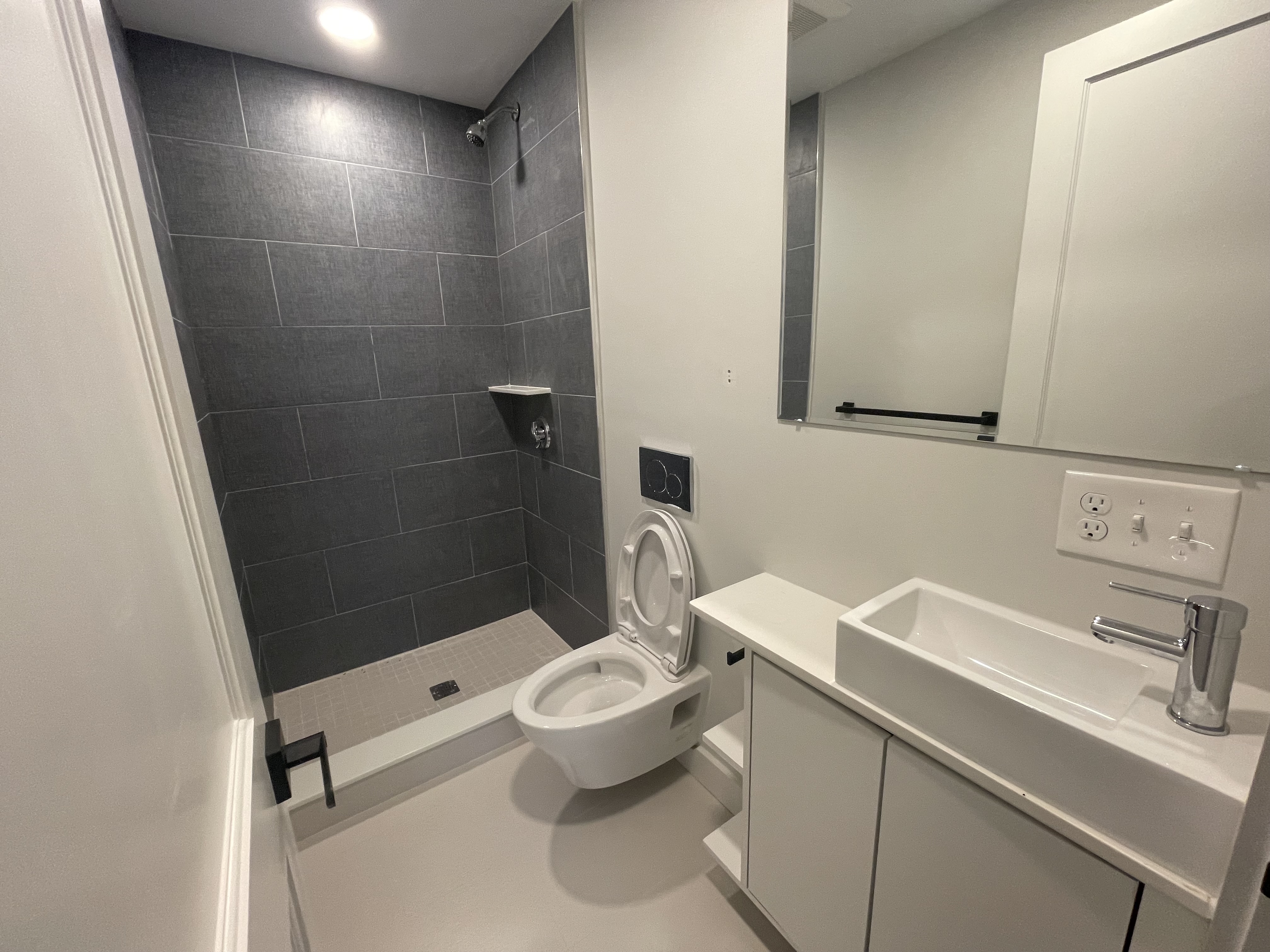 4 bed, 4+ bath apartment for rent at 52 Walnut St Unit 1, Dorchester — photo 17 of 28