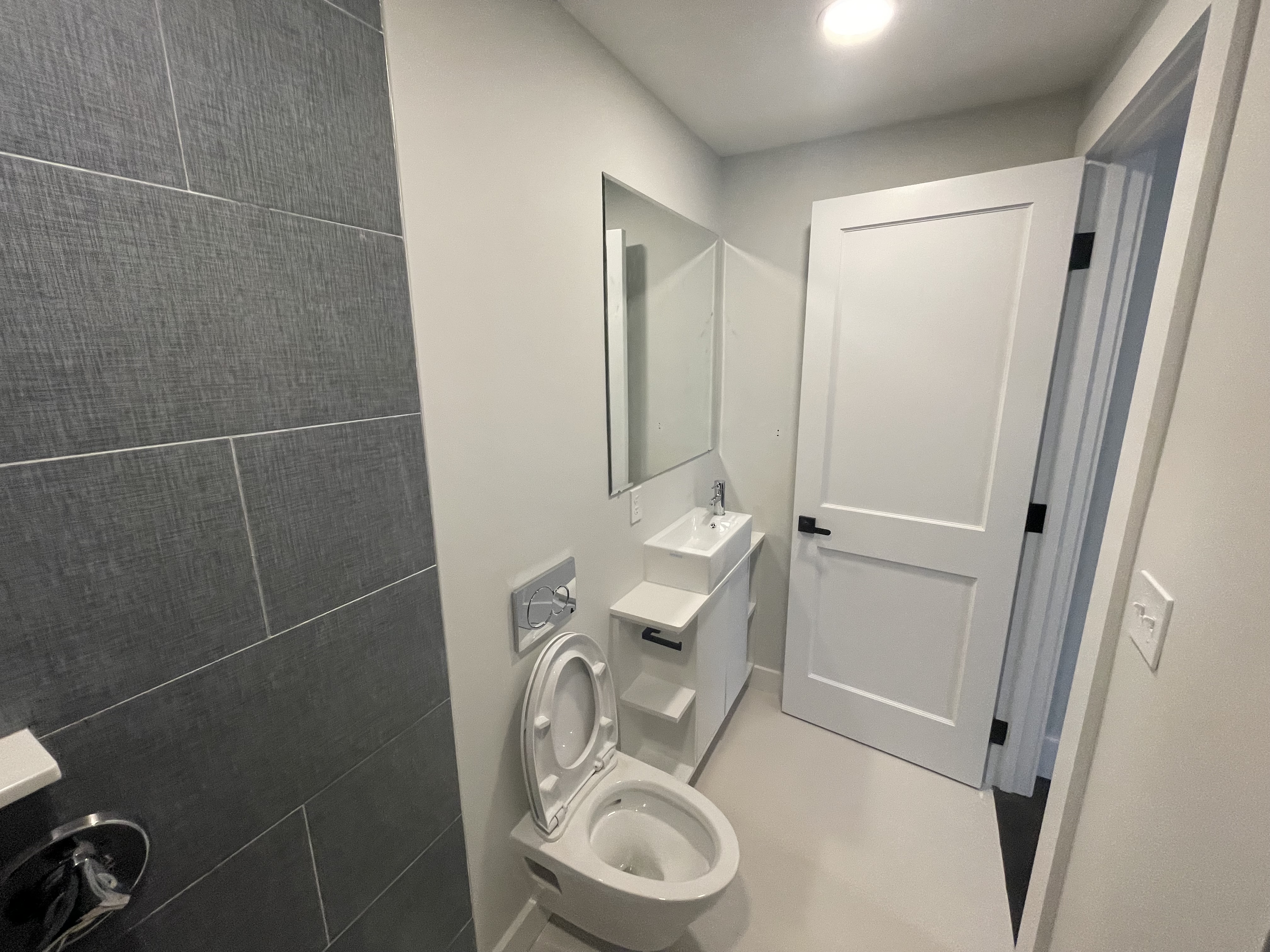 4 bed, 4+ bath apartment for rent at 52 Walnut St Unit 1, Dorchester — photo 25 of 28